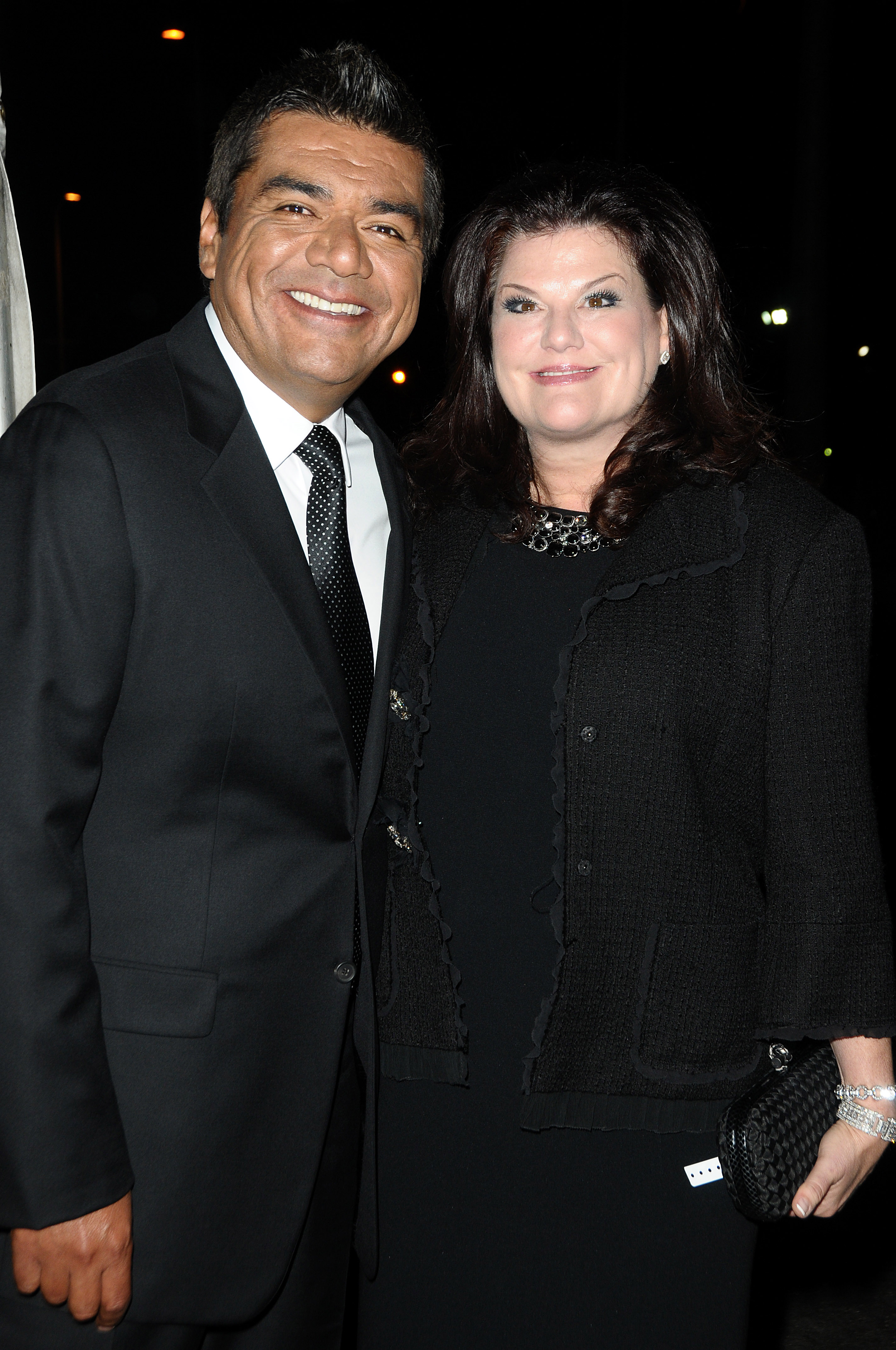 George Lopez et Ann Lopez assistent au gala du 25e anniversaire de Padres El Contra Cancer, le 23 septembre 2010, à Los Angeles, en Californie. | Source : Getty Images