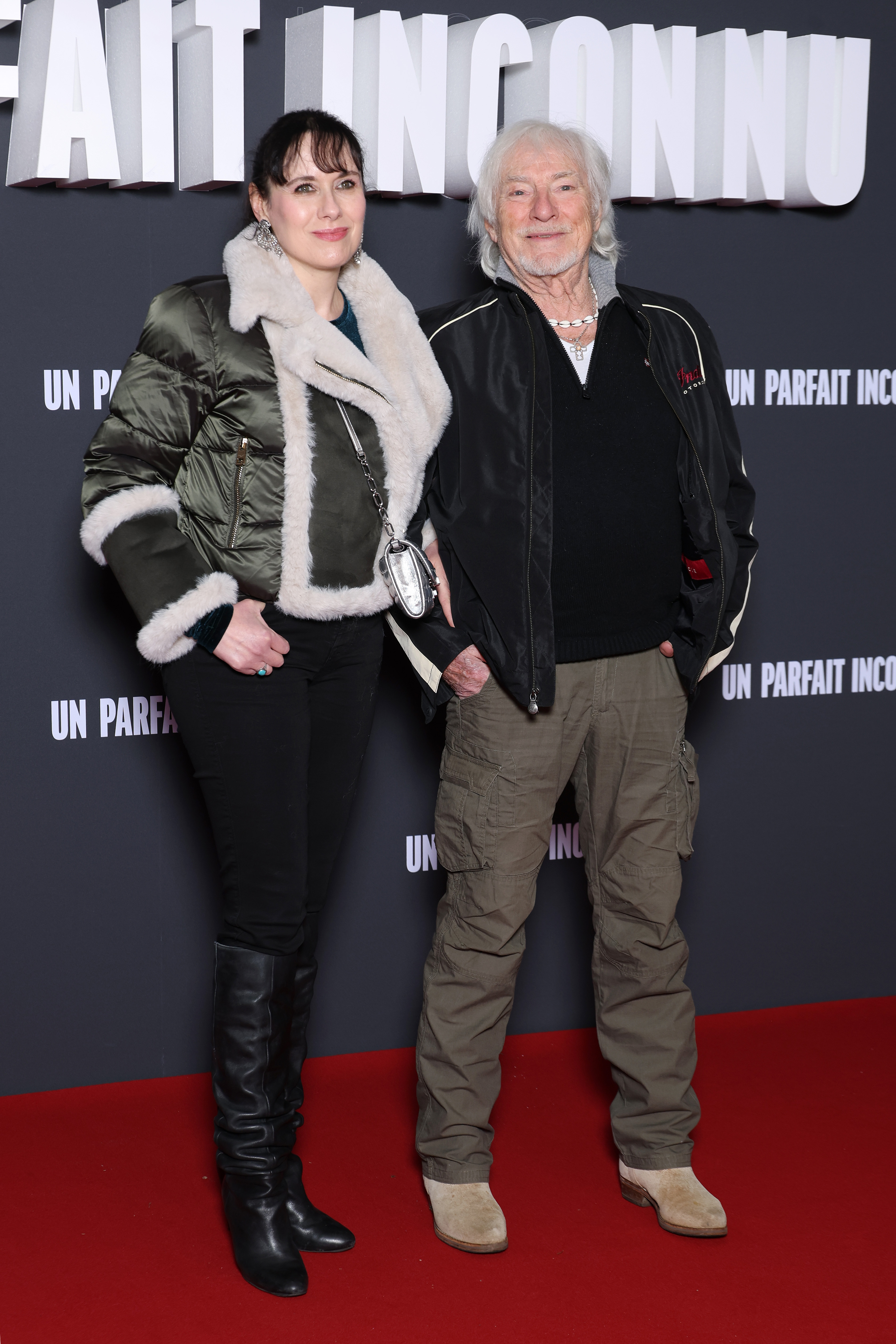 Muriel Megevand et Hugues Aufray assistent à la première de "Un Parfait Inconnu" au Grand Rex le 15 janvier 2025 à Paris, France I Source : Getty Images