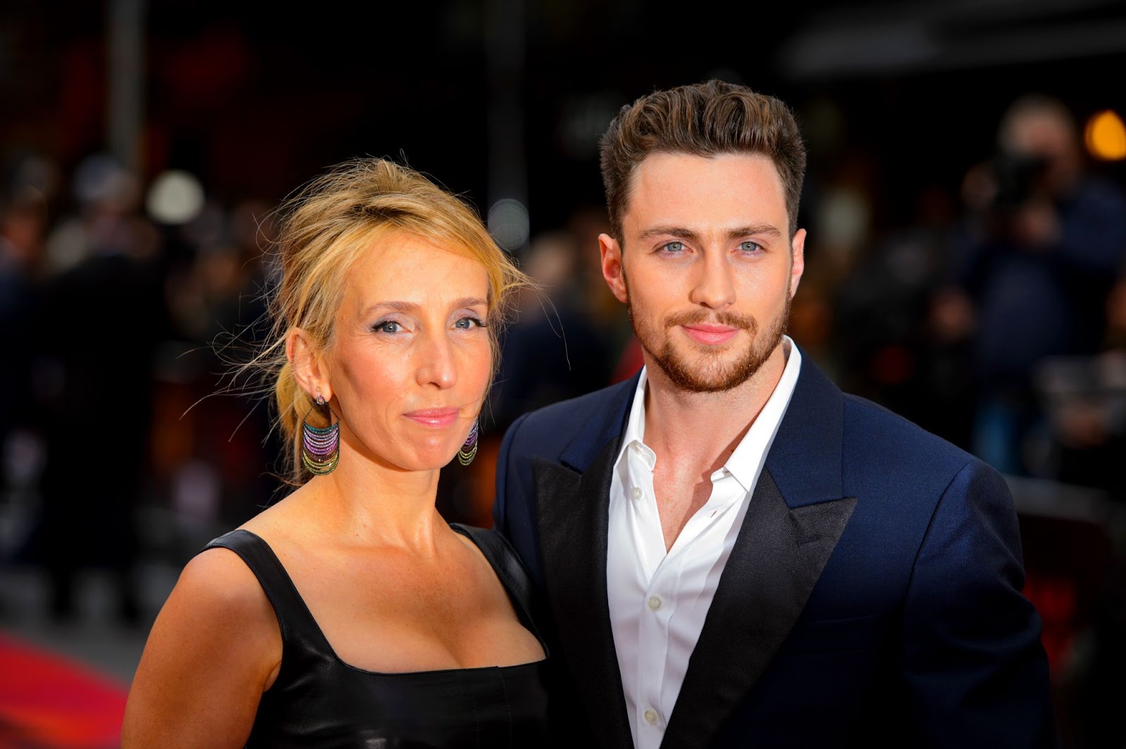 Sam et Aaron Taylor-Johnson lors de la soirée « Vanity Fair Oscar Party » 2019, le 24 février à Beverly Hills, en Californie. | Source : Getty Images