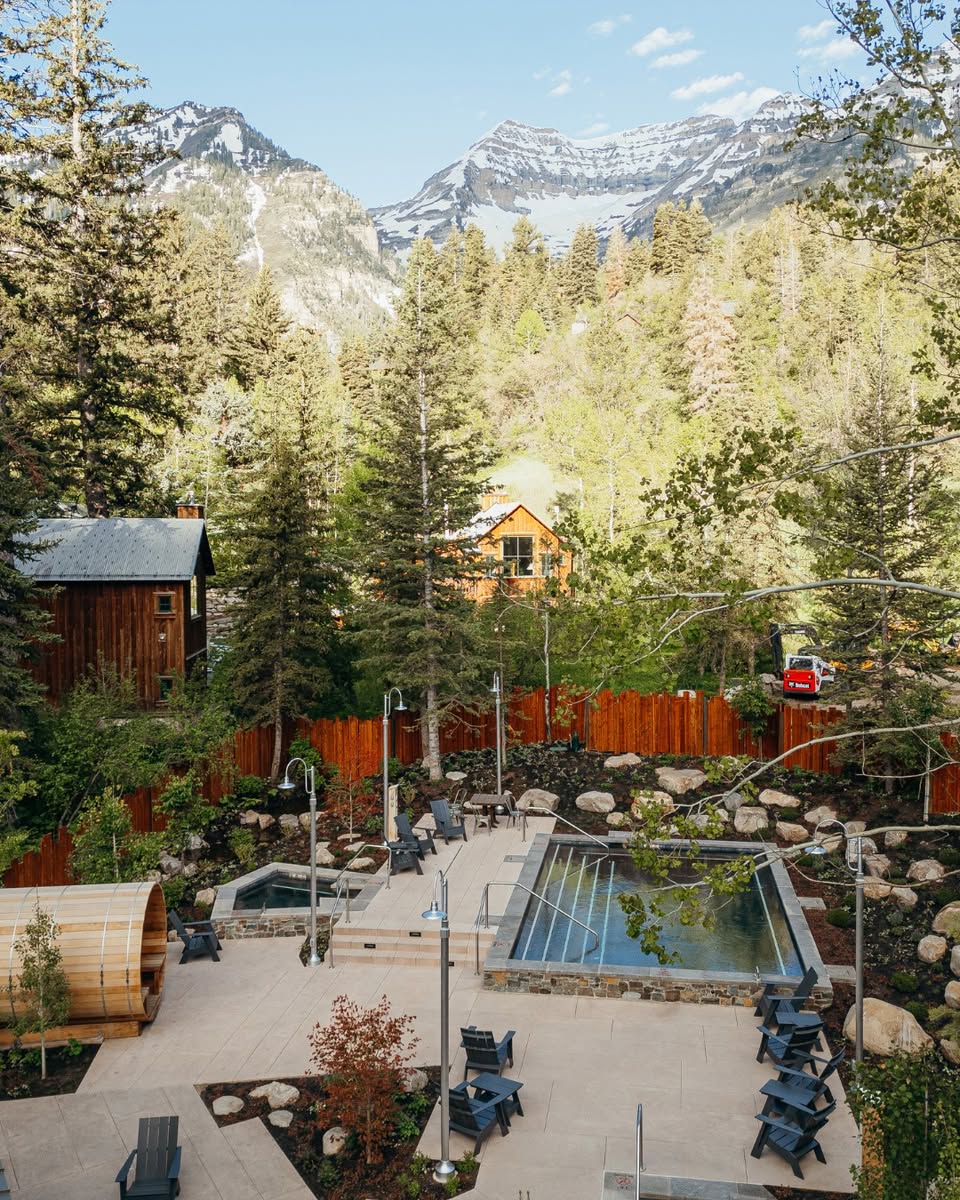 L'intérieur du Sundance Mountain Resort d'après un post daté du 24 avril 2025. | Source : Facebook/Sundance Mountain Resort