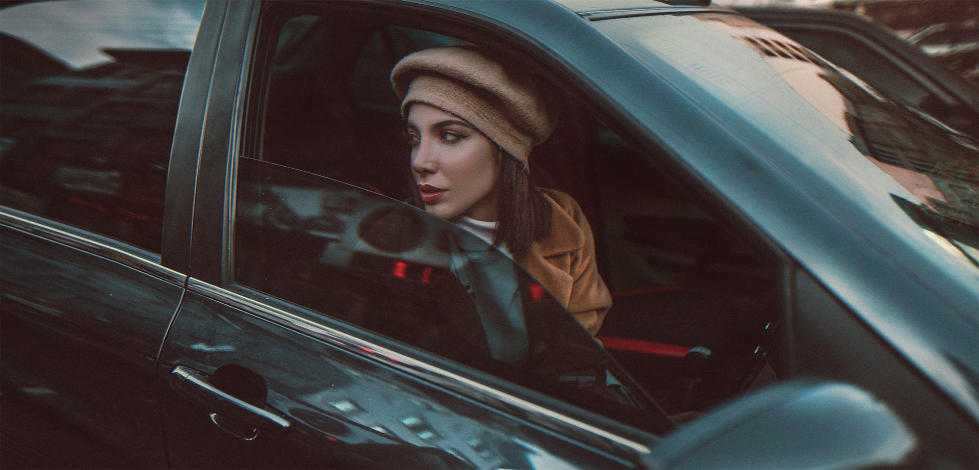Une femme dans une voiture | Source : Pexels