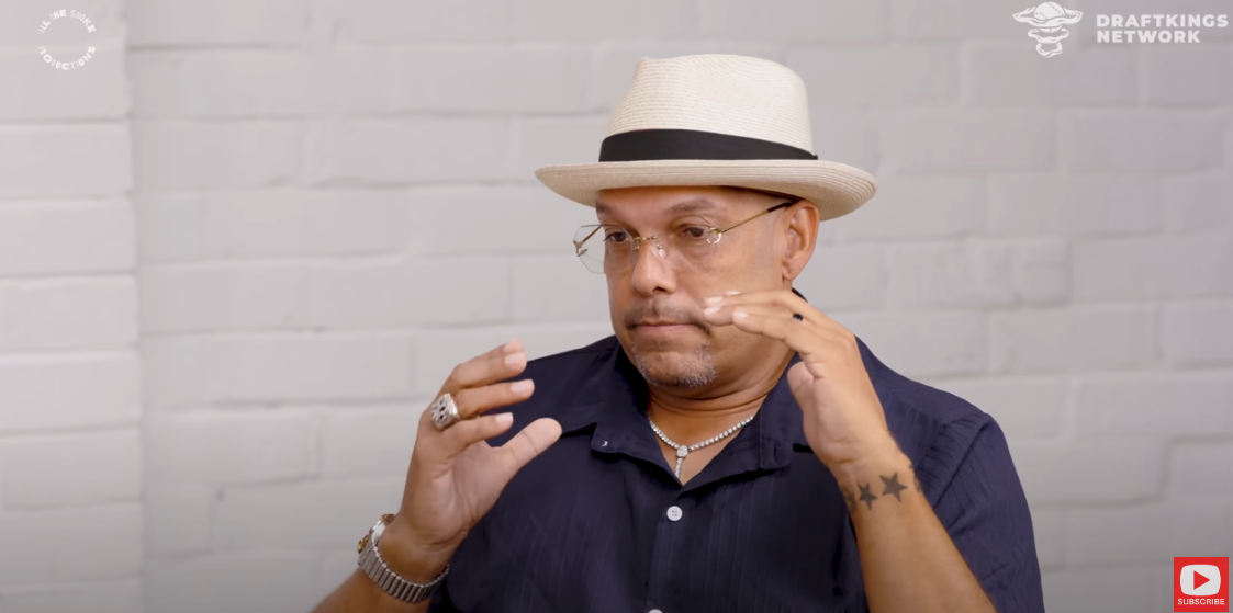 David Justice dans l'émission « All the Smoke with Matt Barnes and Stephen Jackson », dans un épisode diffusé le 7 août 2025. | Source : YouTube/ALL THE SMOKE