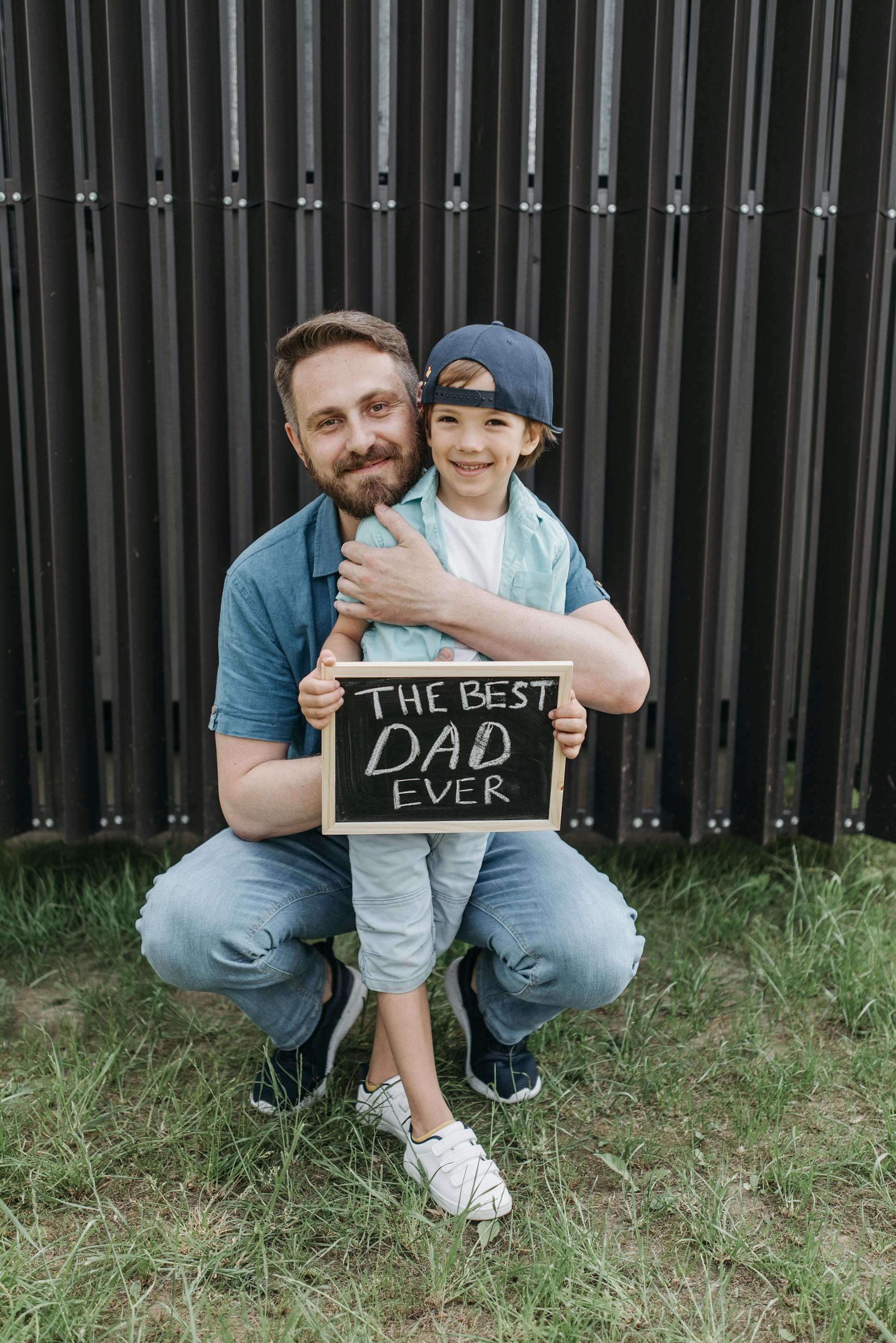 Un duo père-fils heureux | Source : Pexels