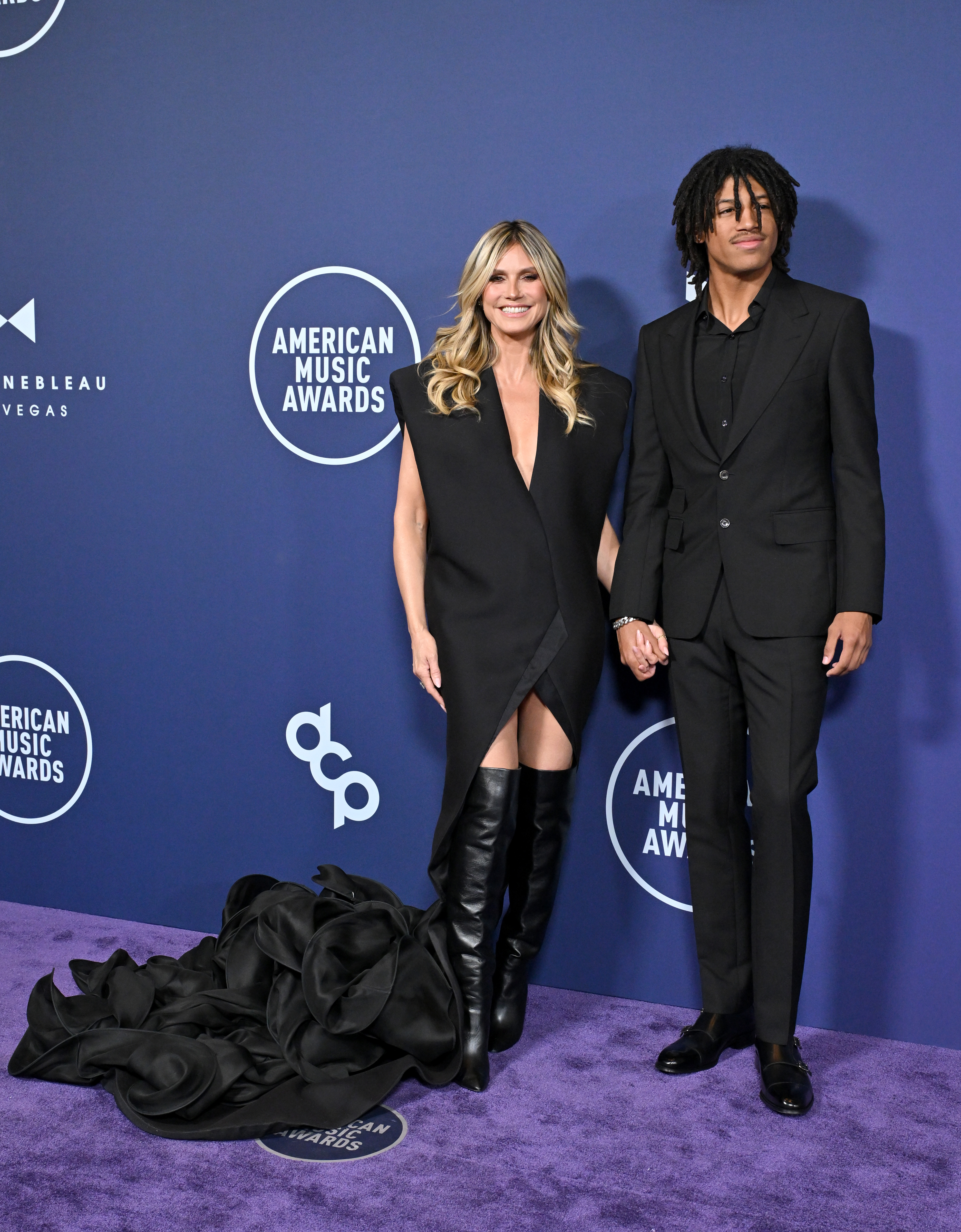 Heidi Klum et Henry Samuel assistent aux American Music Awards 2025 au Fontainebleau Las Vegas le 26 mai 2025, à Las Vegas, Nevada. | Source : Getty Images
