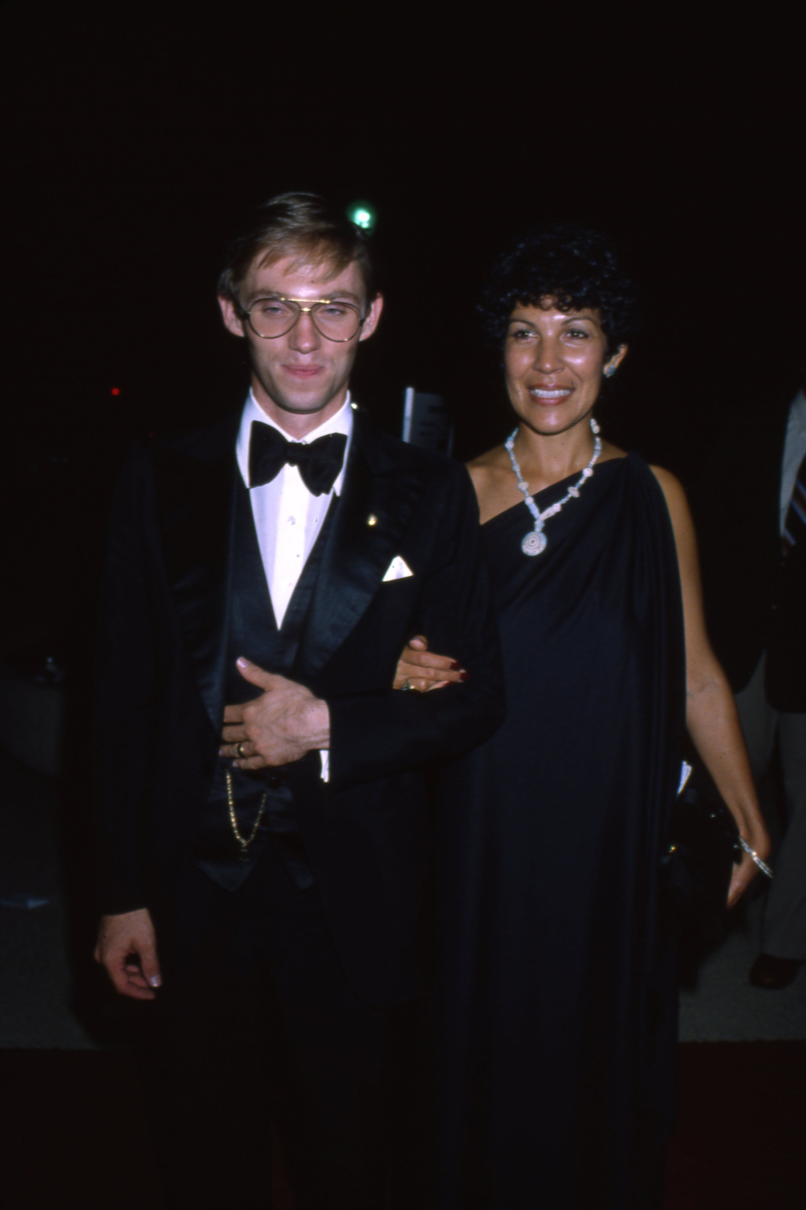 Richard Thomas et sa première femme photographiés à Los Angeles, Californie, vers 1980. | Source : Getty Images