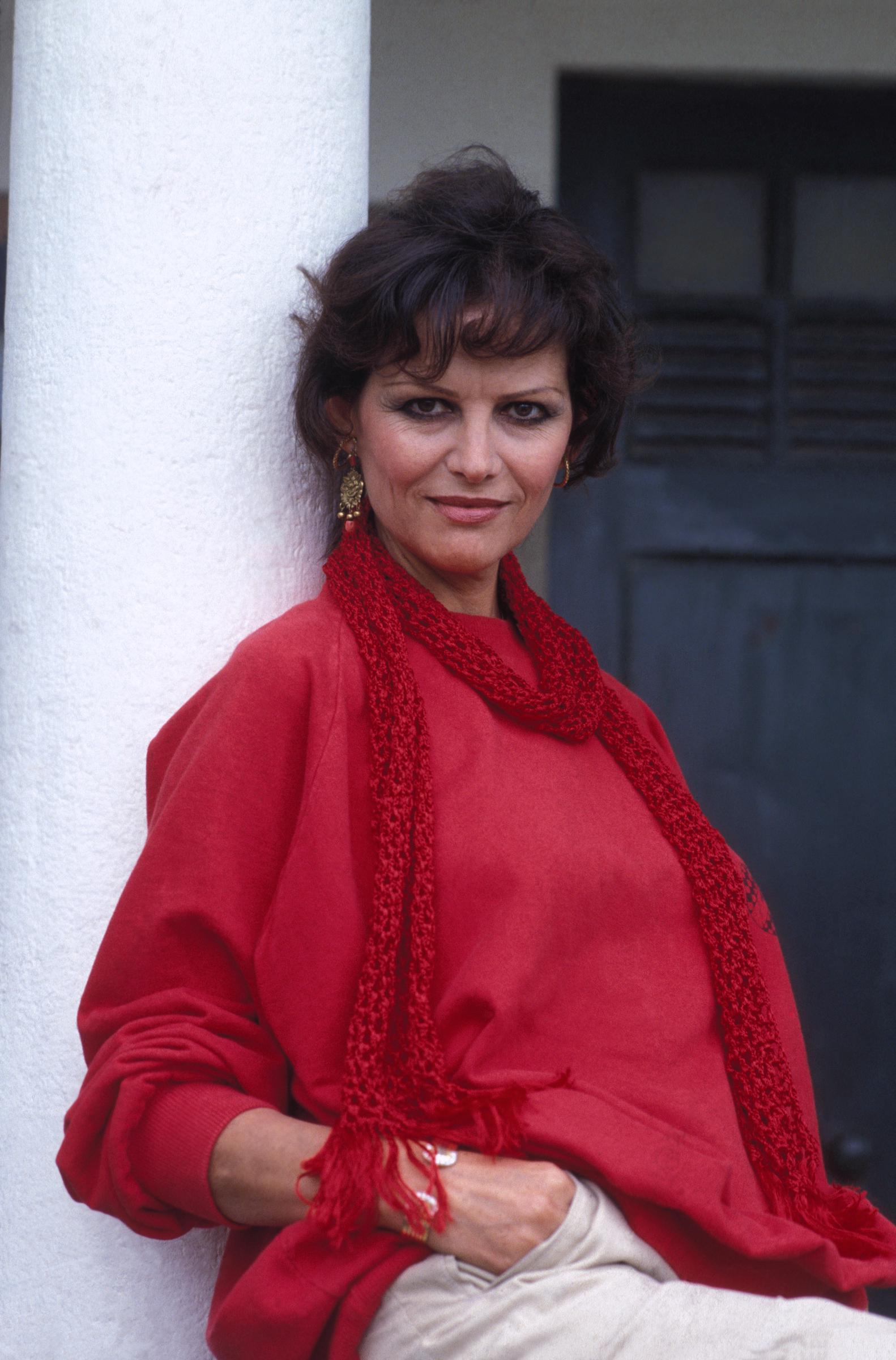 Claudia Cardinale photographiée au festival de Deauville en France le 1er janvier 1983. | Source : Getty Images