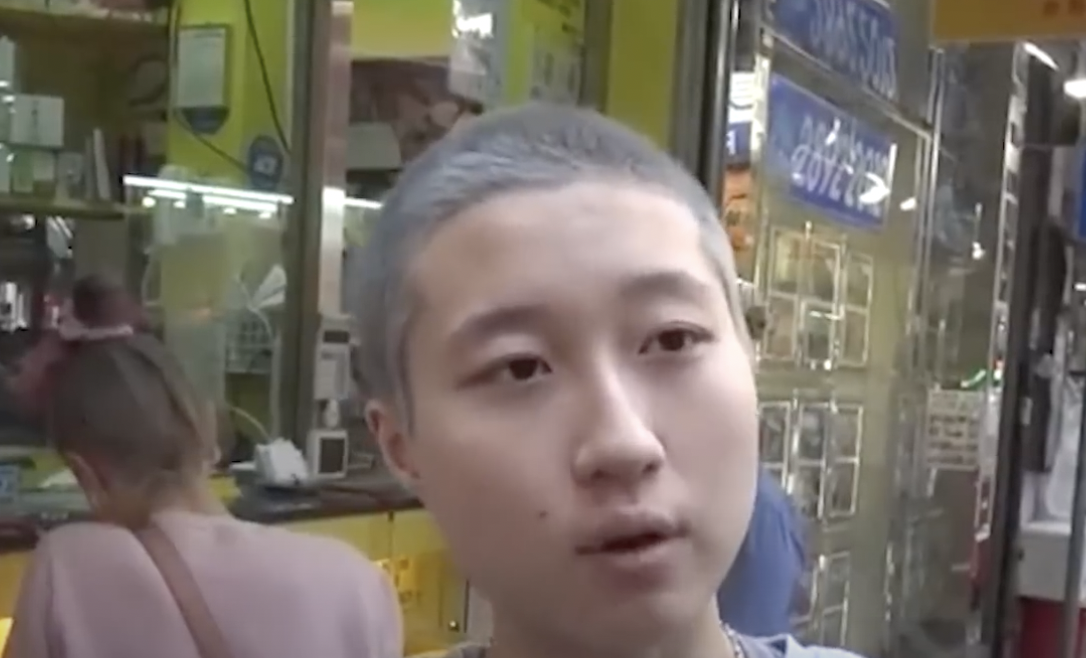 Etta Ng photographiée le 25 juillet 2023 | Source : YouTube/Facts Verse