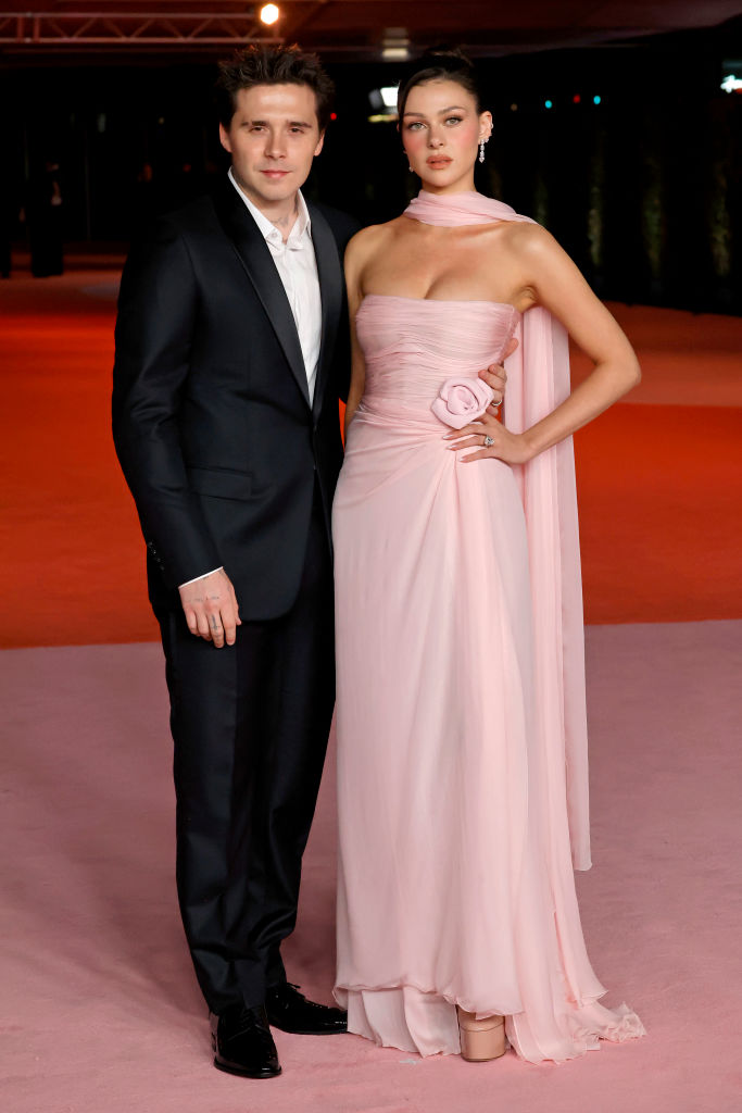 Brooklyn Beckham et Nicola Peltz assistent au 3e gala annuel de l'Academy Museum à l'Academy Museum of Motion Pictures, le 3 décembre 2023 à Los Angeles, en Californie I Source : Getty Images