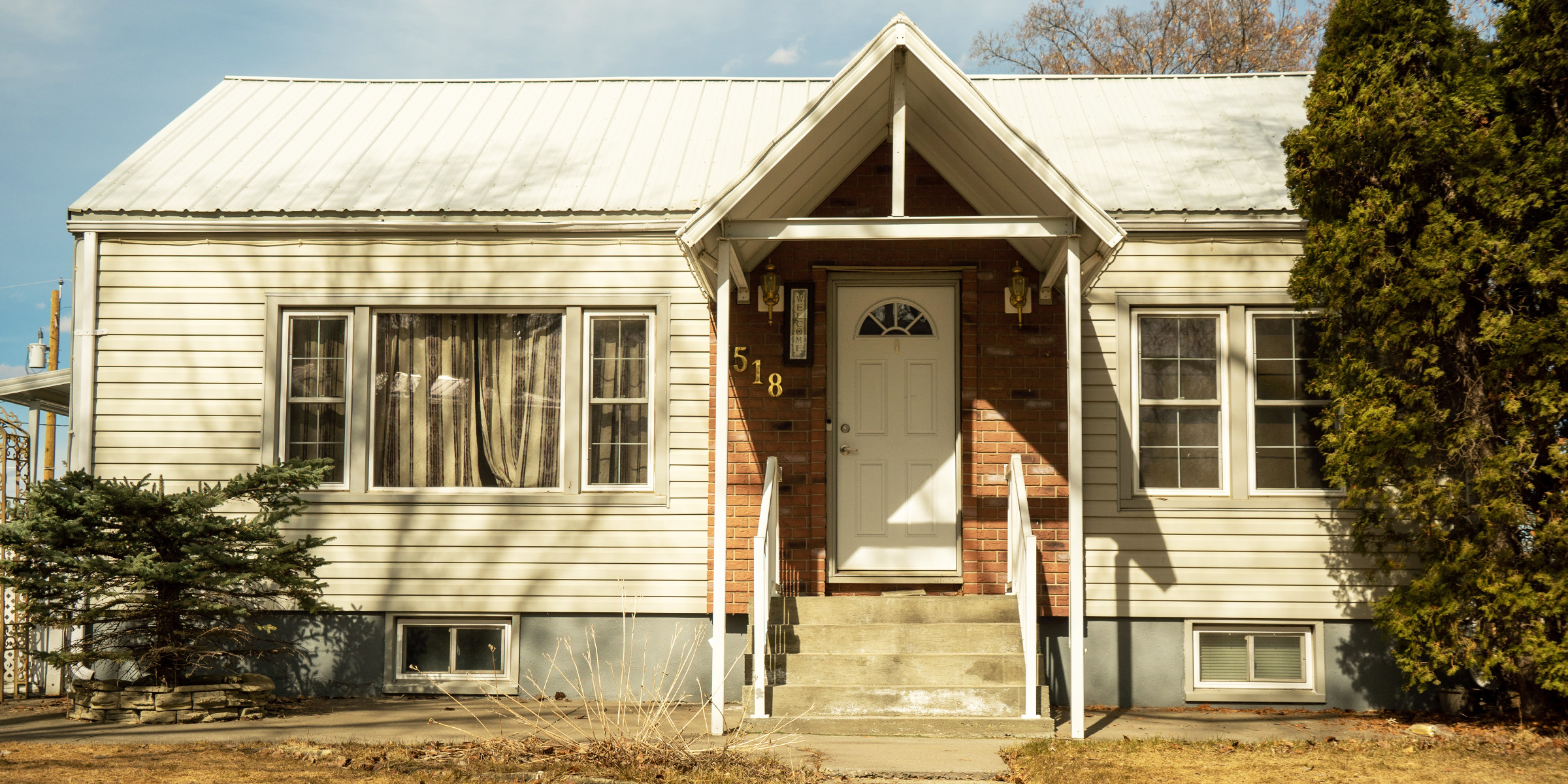 Une vieille maison | Source : Ozdomedia