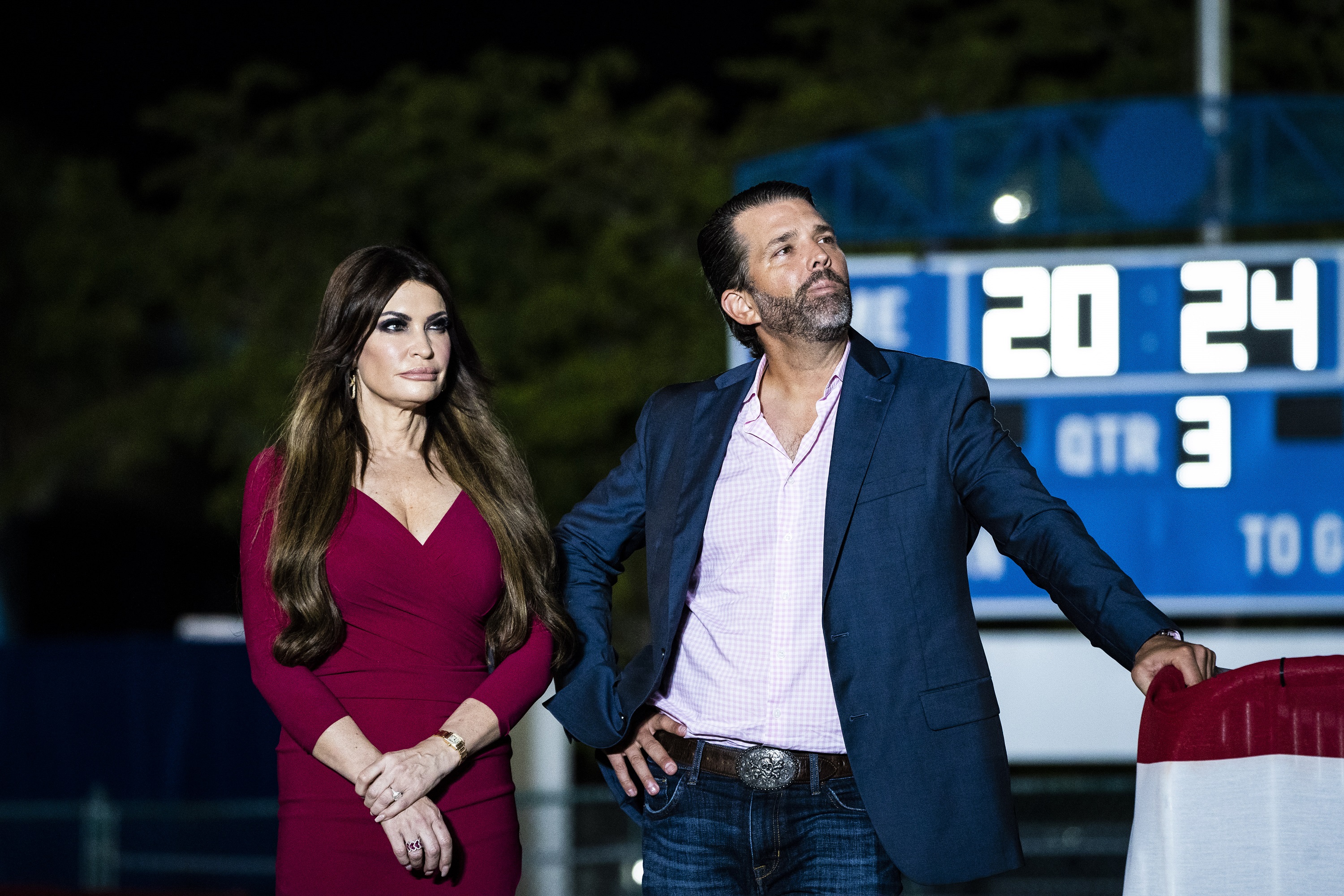 Donald Trump Jr. et Kimberly Guilfoyle, le 8 novembre 2023, à Hialeah, en Floride | Source : Getty Images