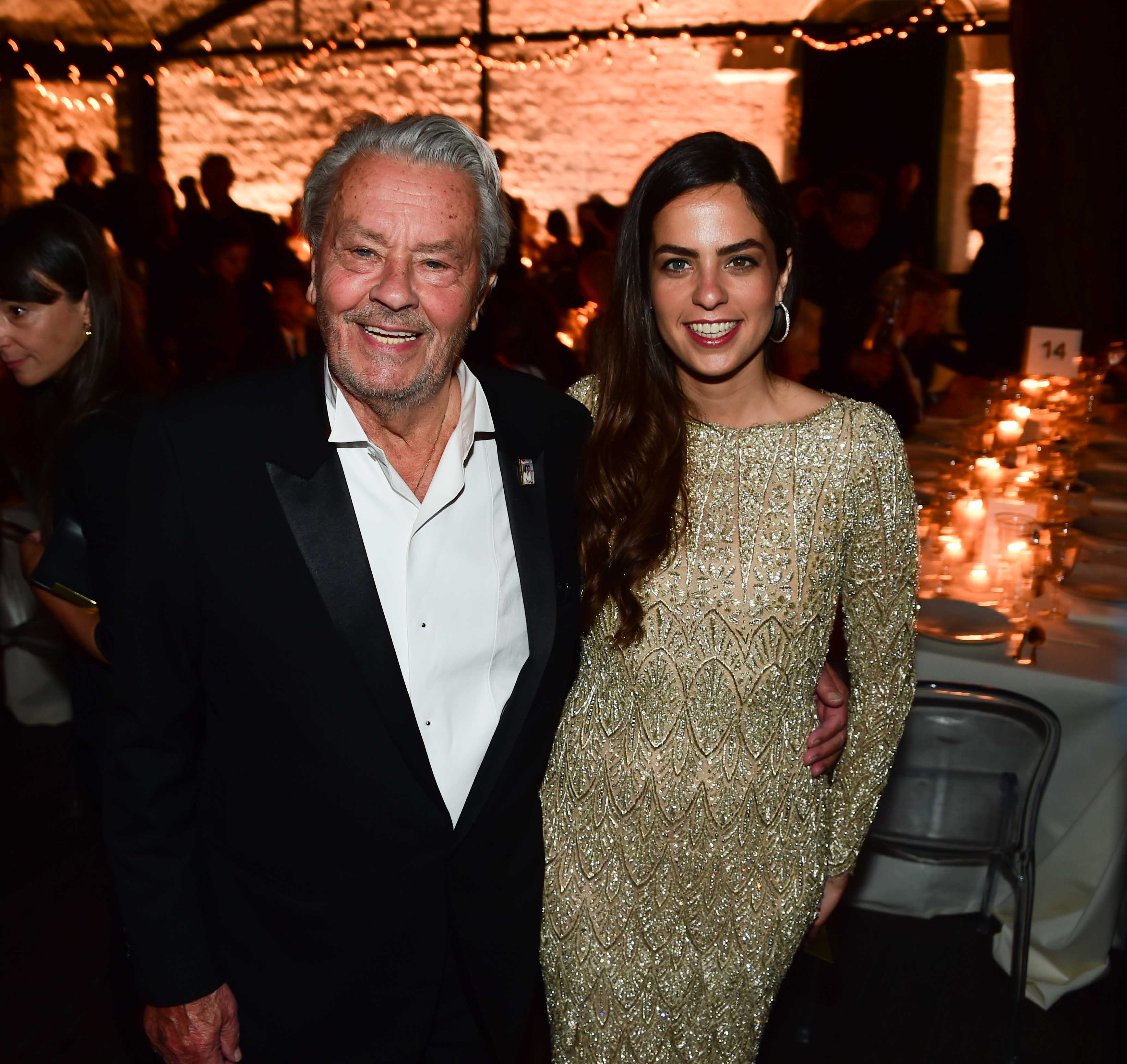 Alain Delon et Anouchka Delon assistent au dîner officiel du Festival de Cannes et de Kering à la Place de la Castre, le 19 mai 2019 à Cannes, en France I Source : Getty Images