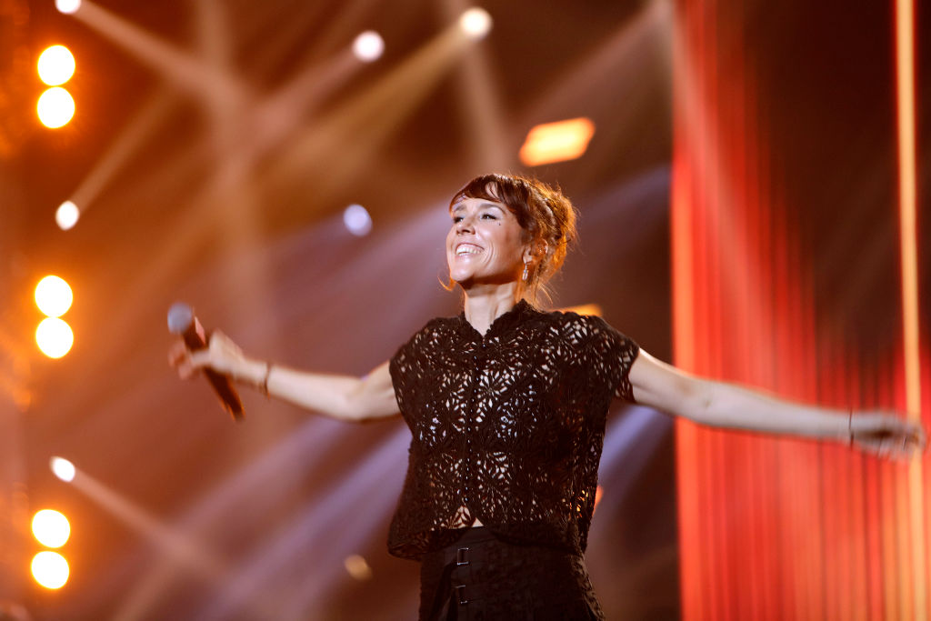 La chanteuse Zaz (Isabelle Geffroy) lors d'un concert à Paris, France, le 17/11/2021.