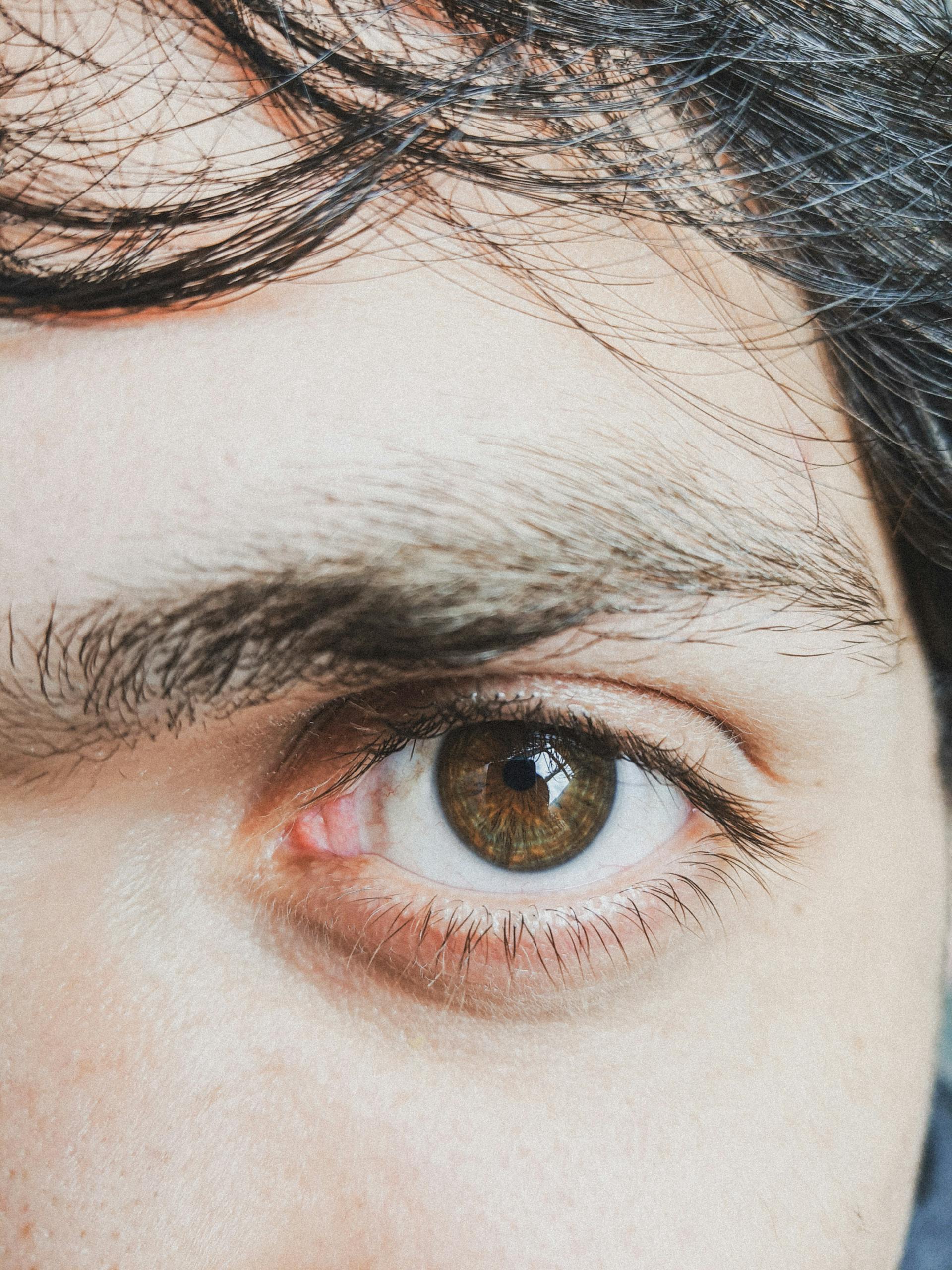 Gros plan sur l'œil d'un homme | Source : Pexels