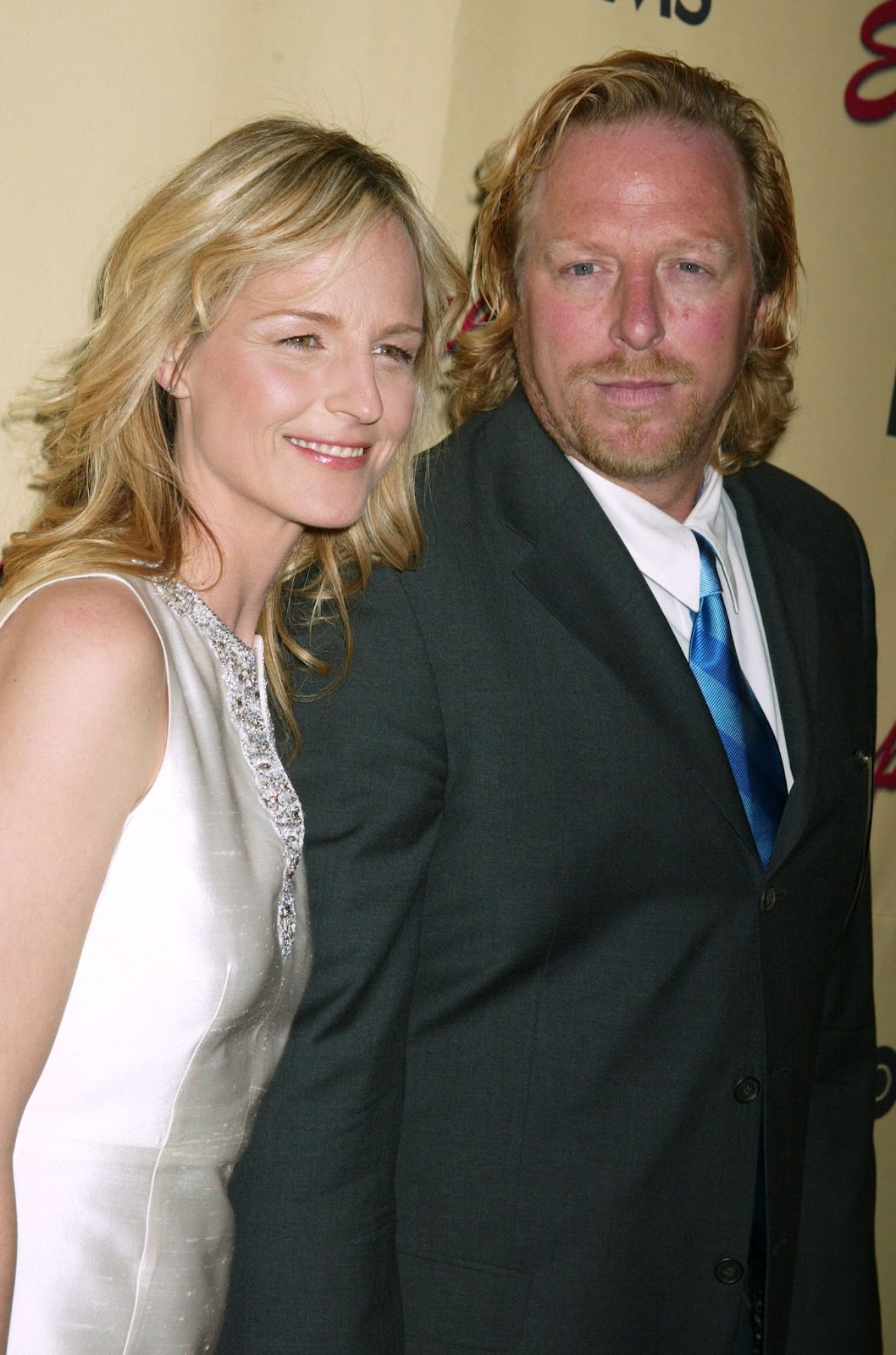 Helen Hunt et Matthew Carnahan lors de la première d'Empire Falls, le 9 mai 2005, à New York. | Source : Getty Images