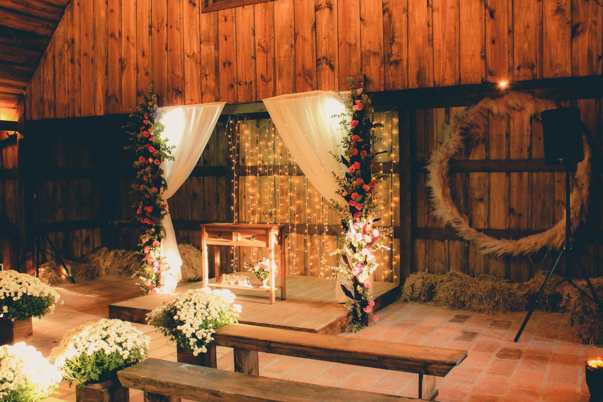 Une chapelle prête pour un mariage | Source : Pexels
