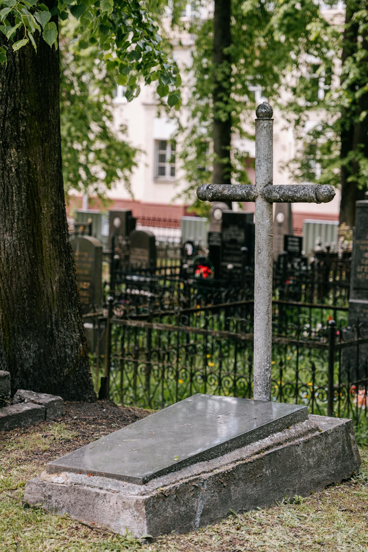 Une tombe dans un cimetière | Source : Pexels