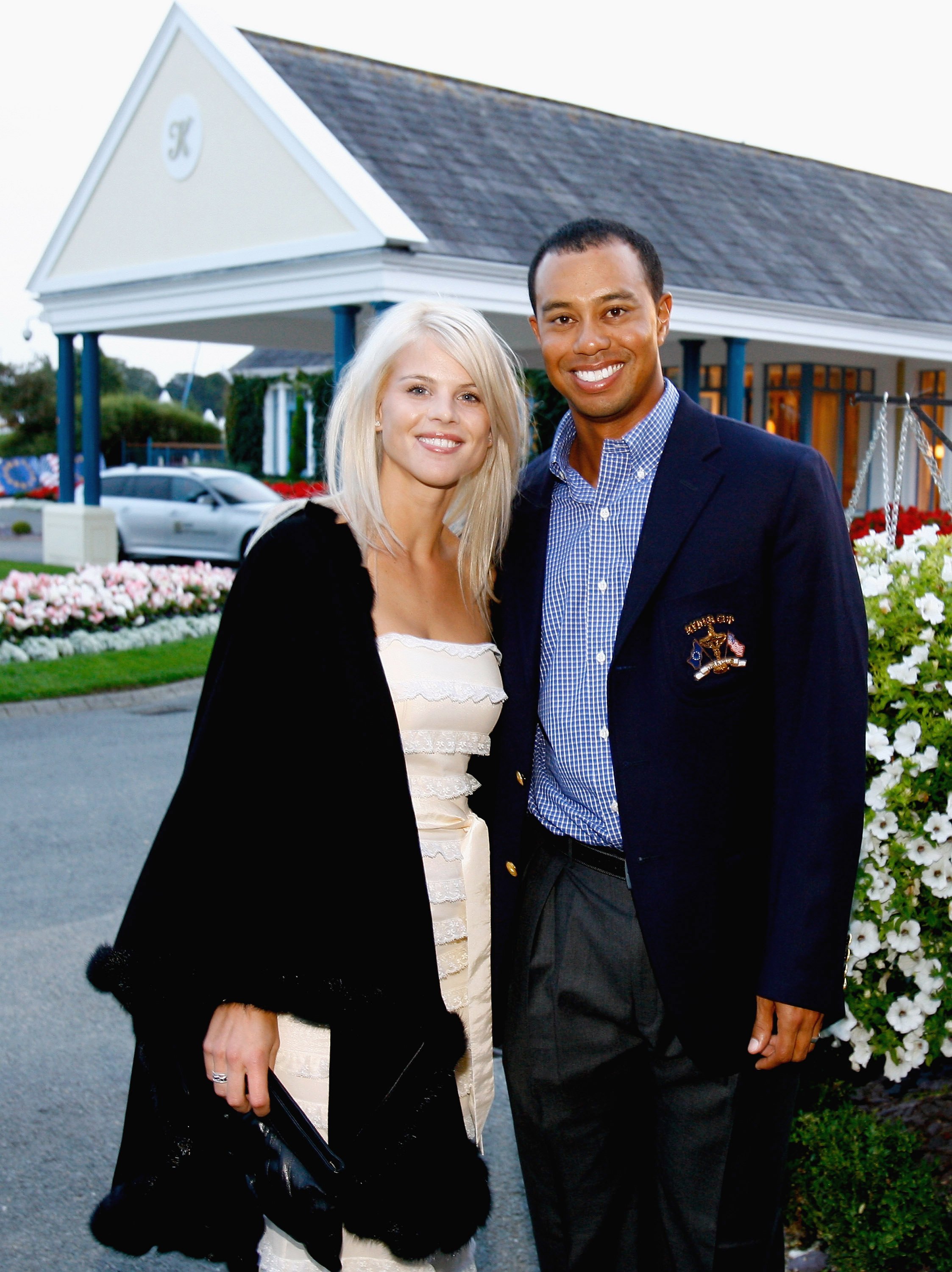 Tiger Woods et Elin Nordegren au dîner de bienvenue après la première journée d'entraînement officielle de la Ryder Cup 2006, le 19 septembre 2006, au K Club de Straffan, Co. Kildare, Irlande | Source : Getty Images