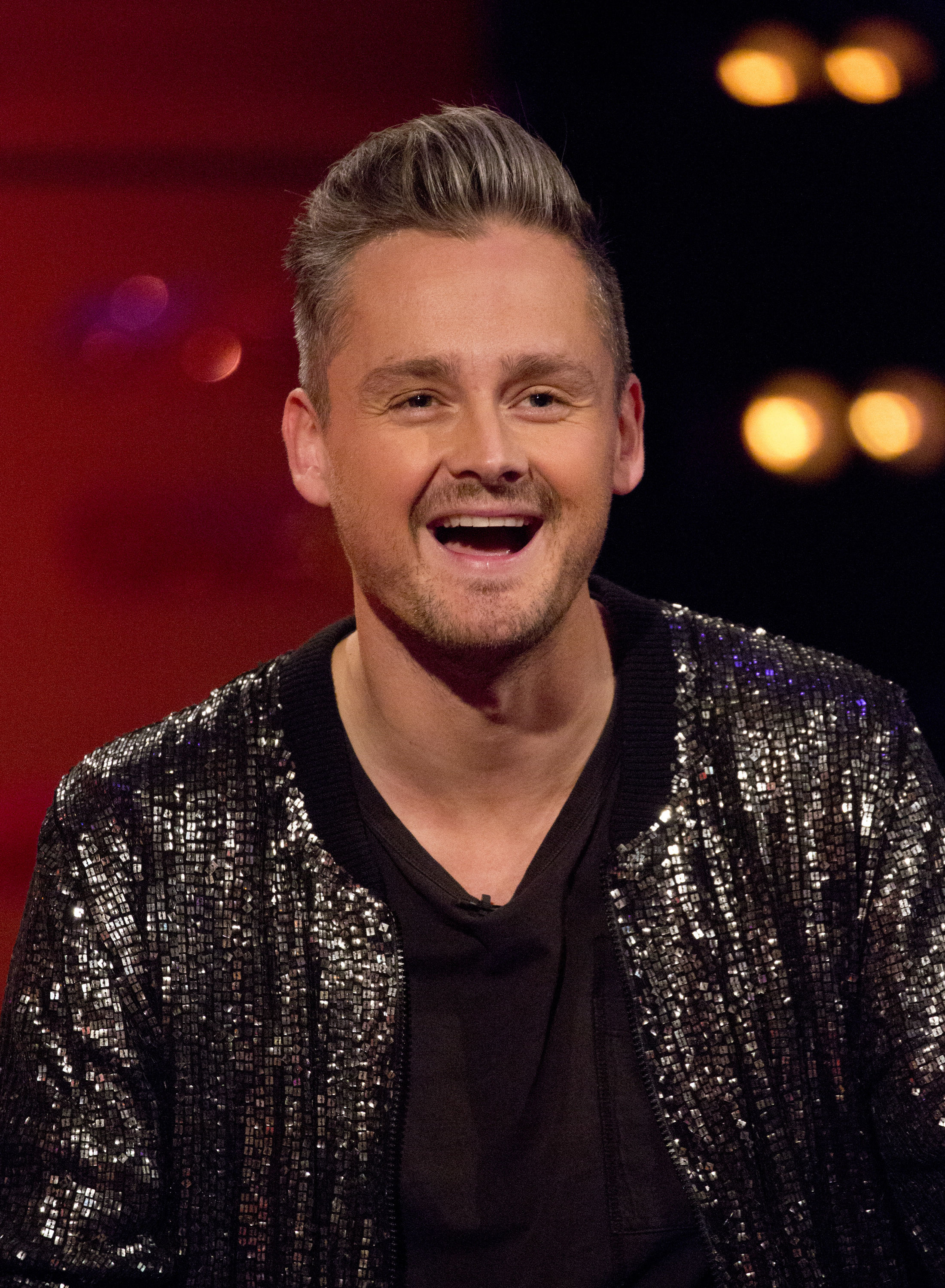 Le célèbre chanteur dans l'émission « Graham Norton Show » en 2017. | Source : Getty Images
