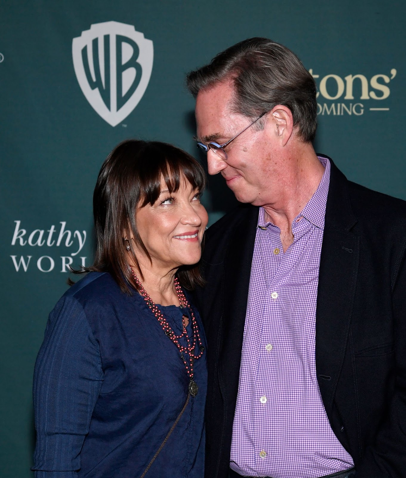 Georgiana Bischoff et Richard Thomas lors d'une projection et d'une réception le 13 novembre 2021, à North Hollywood, en Californie. | Source : Getty Images