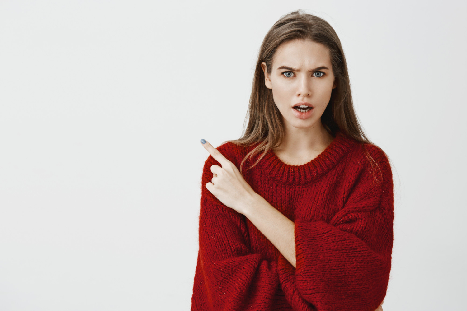 Une femme en colère | Source : Freepik