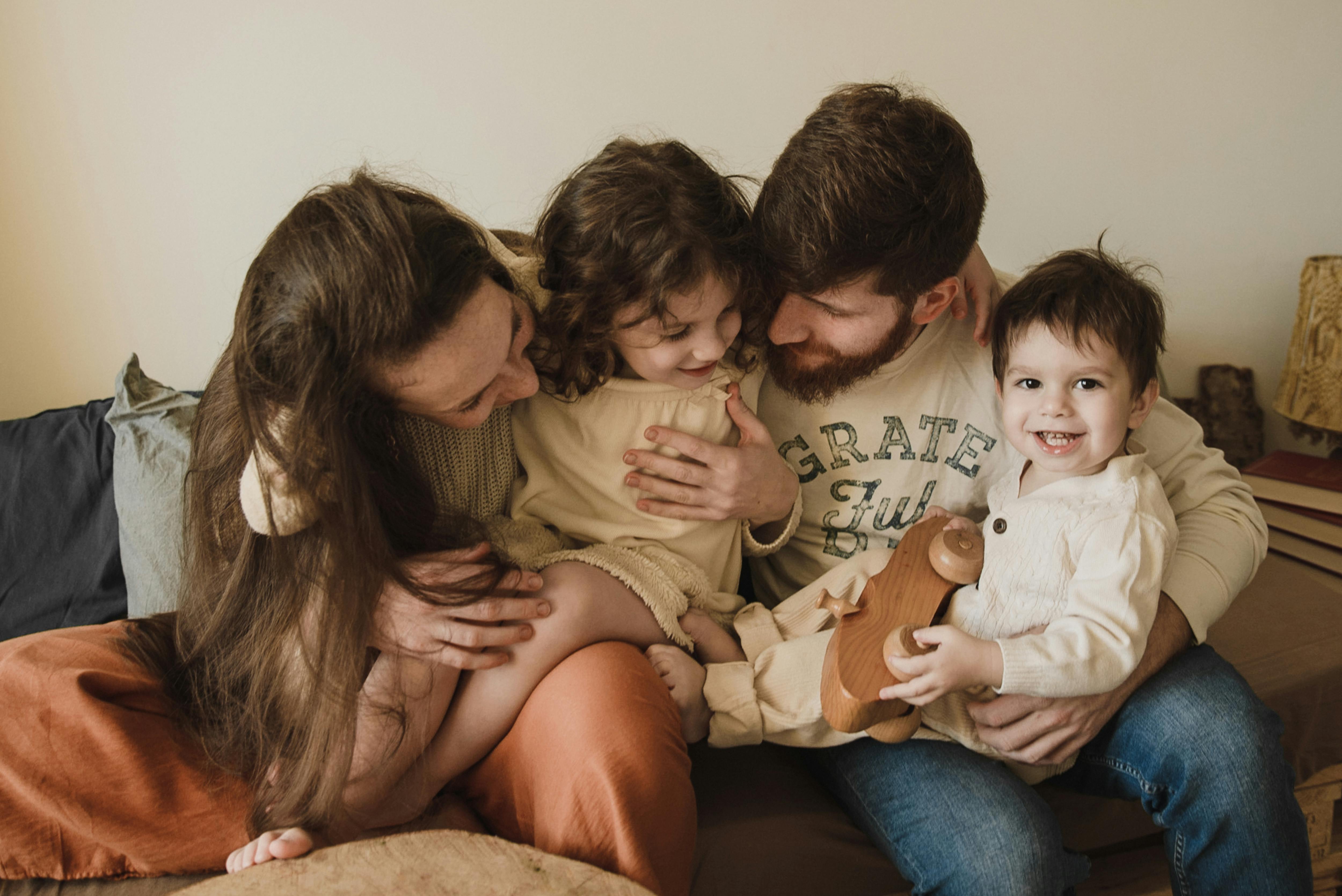 Une famille heureuse | Source : Pexels