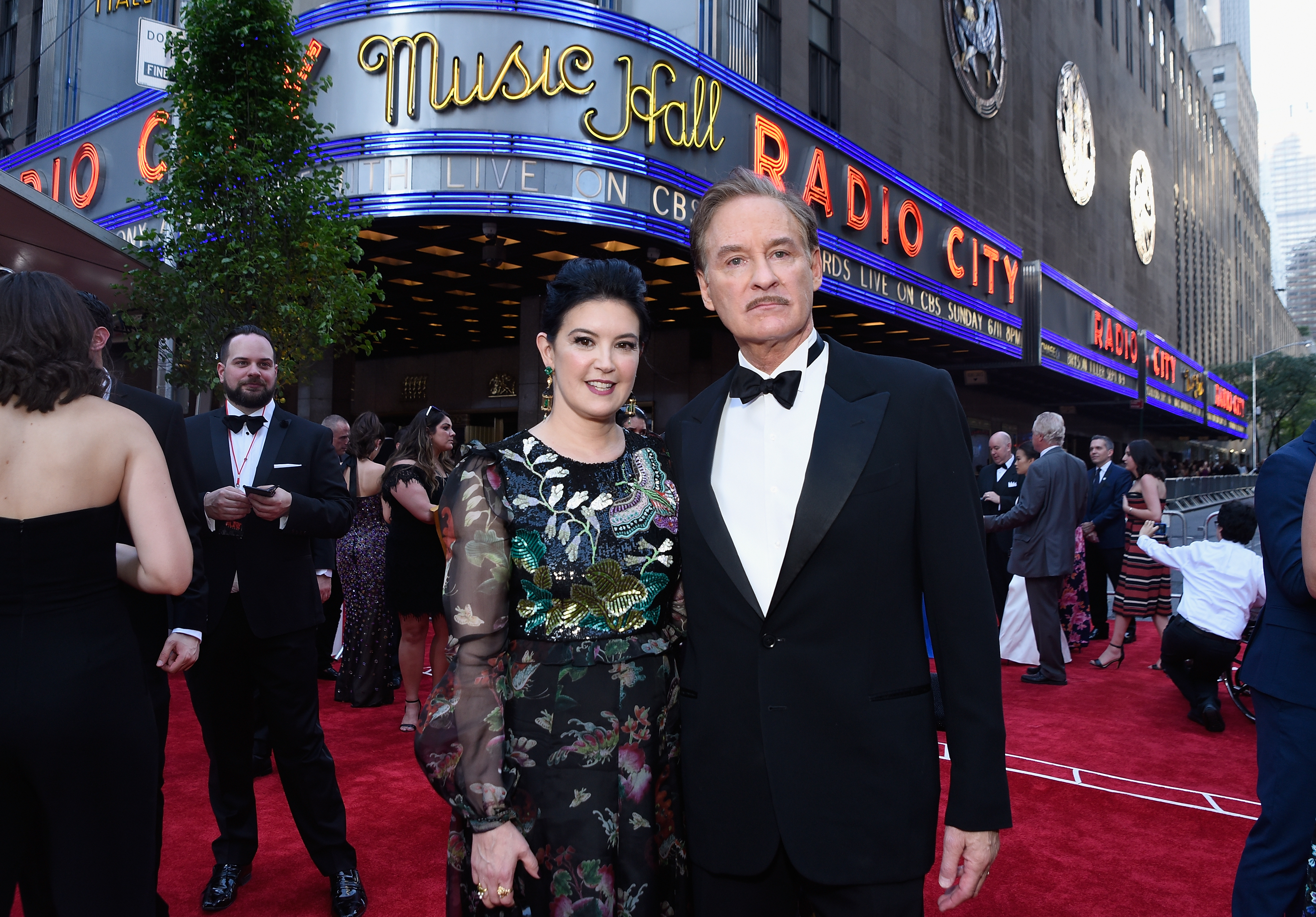 Phoebe Cates et Kevin Kline lors des Tony Awards, le 11 juin 2017, à New York | Source : Getty Images