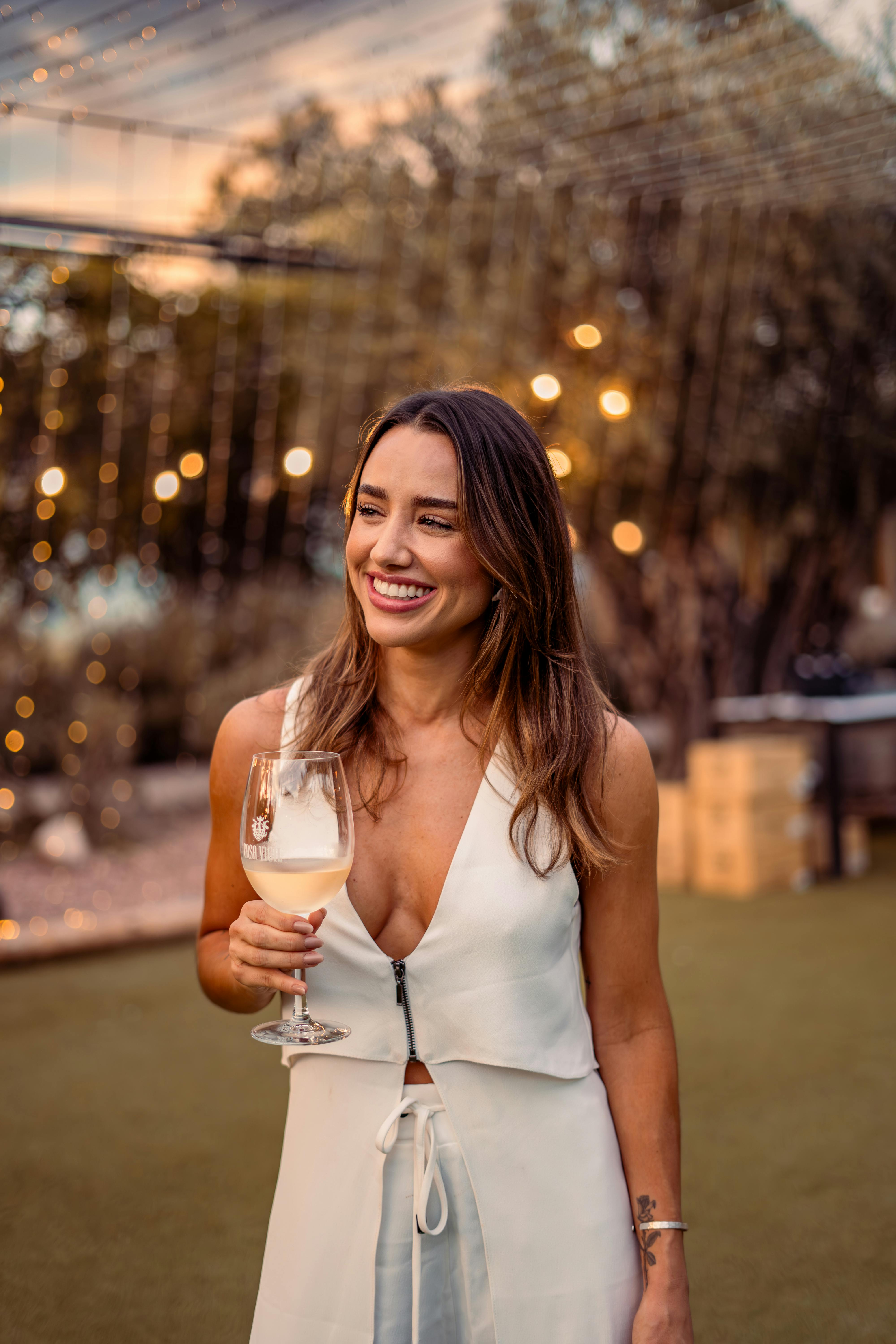 Une femme à une fête | Source : Pexels