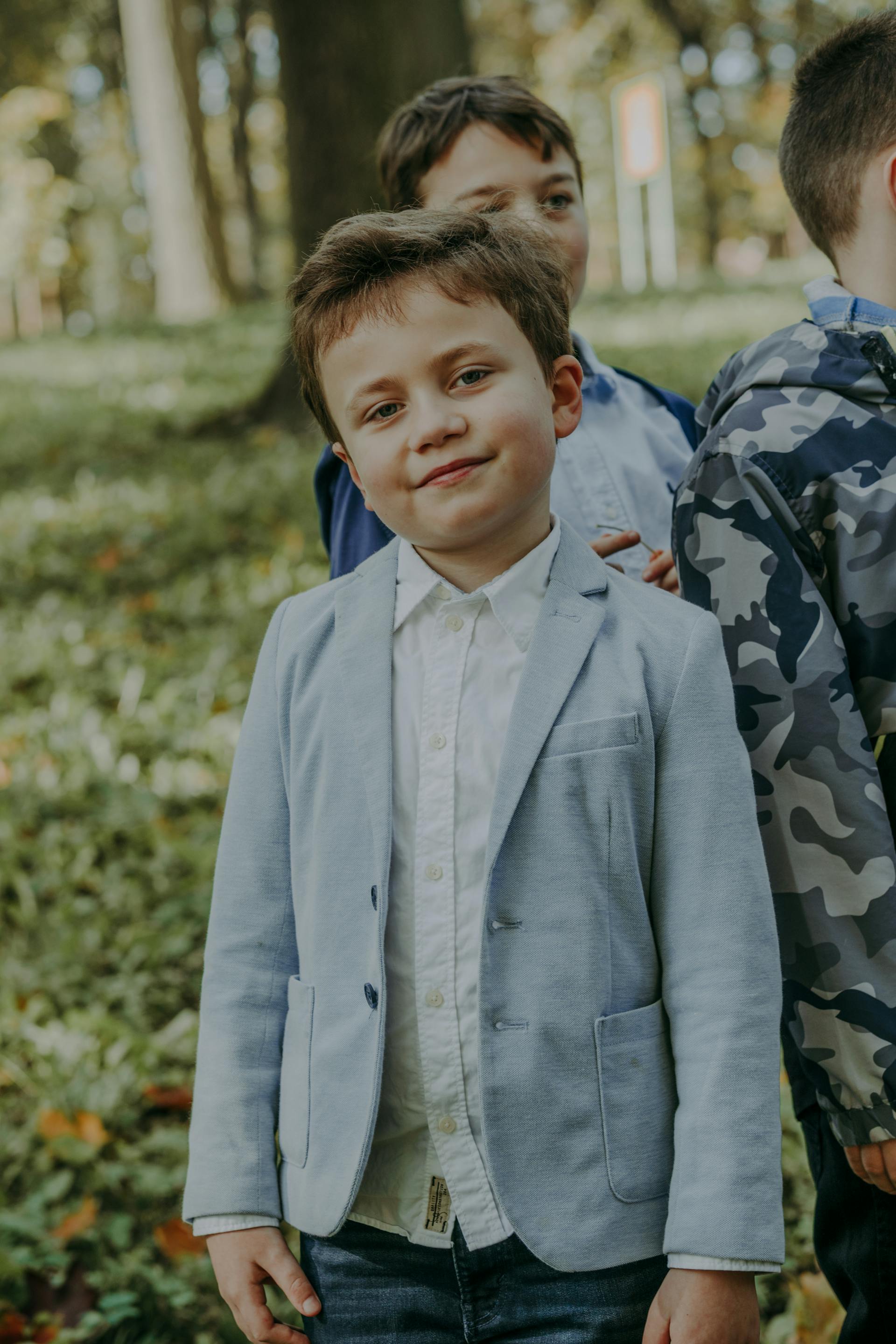 Un garçon en costume | Source : Pexels