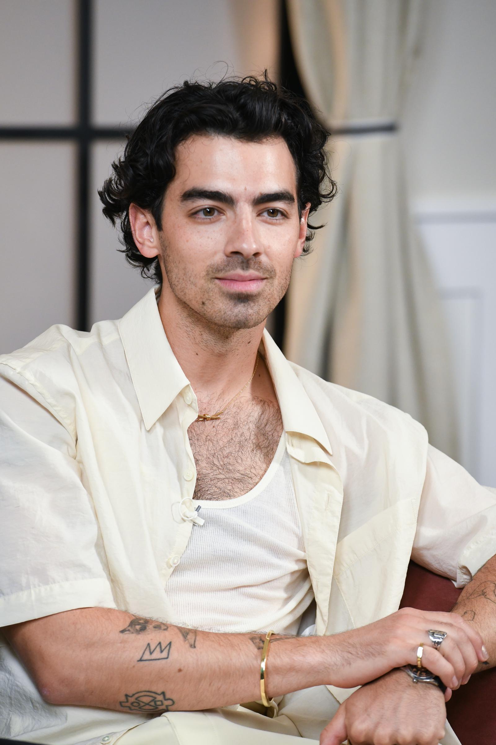 Joe Jonas apparaît au Variety Studio présenté par King's Hawaiian lors du Festival international du film de Toronto au Canada le 11 septembre 2022 | Source : Getty Images