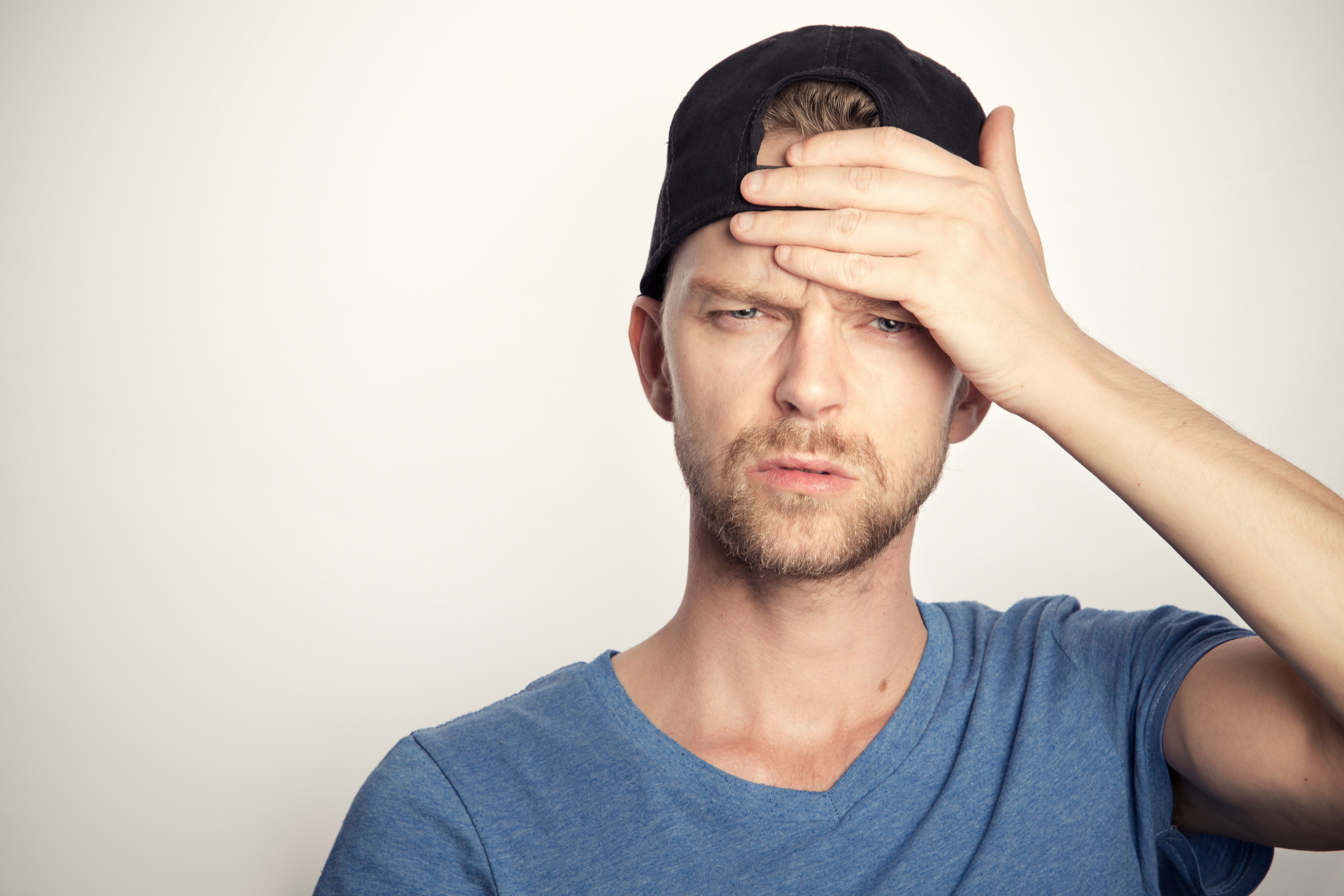 Homme stressé | Source : Unsplash