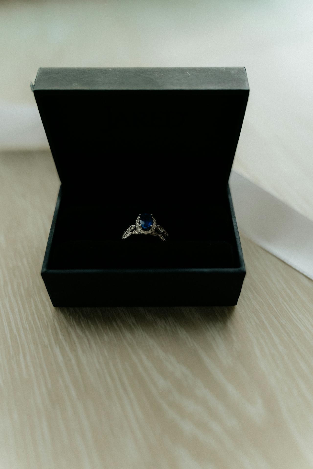 Une bague dans un étui | Source : Pexels
