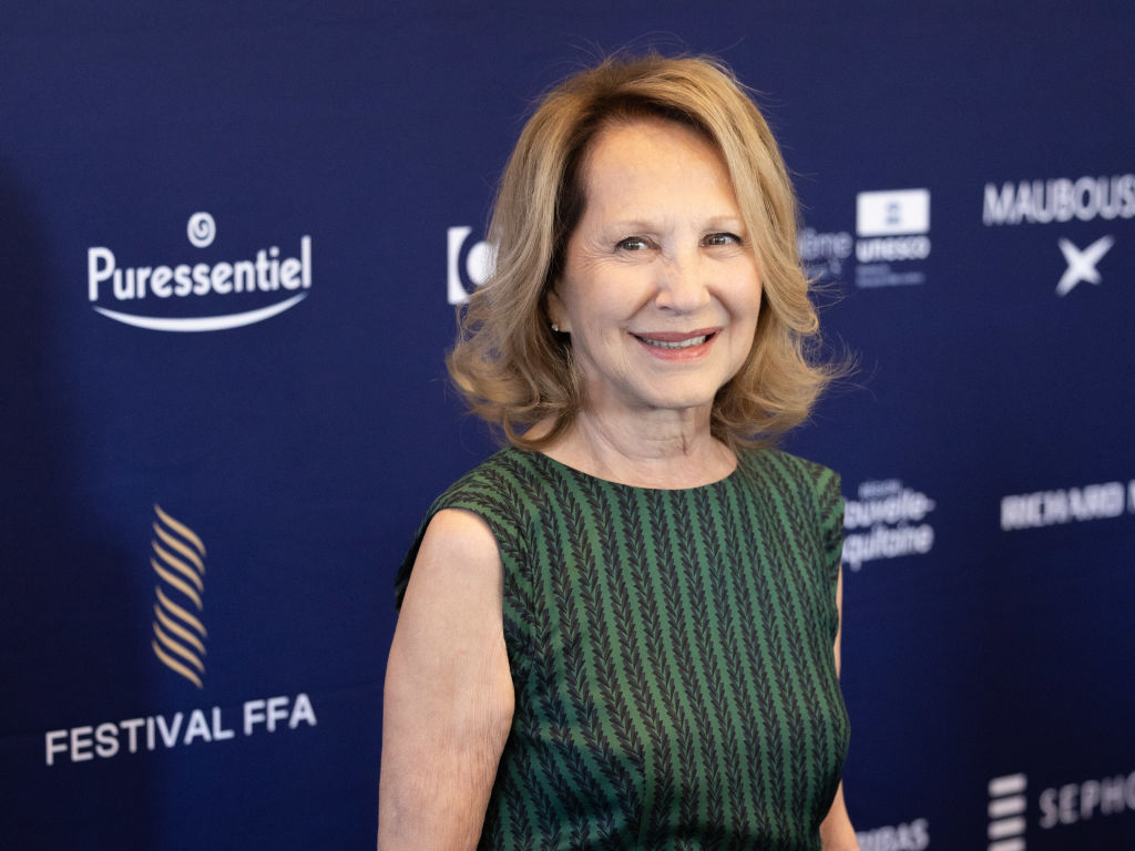 Nathalie Baye assiste à la cérémonie d'ouverture du 17e Festival du film francophone d'Angoulême, le 27 août 2024 à Angoulême, en France I Source : Getty Images
