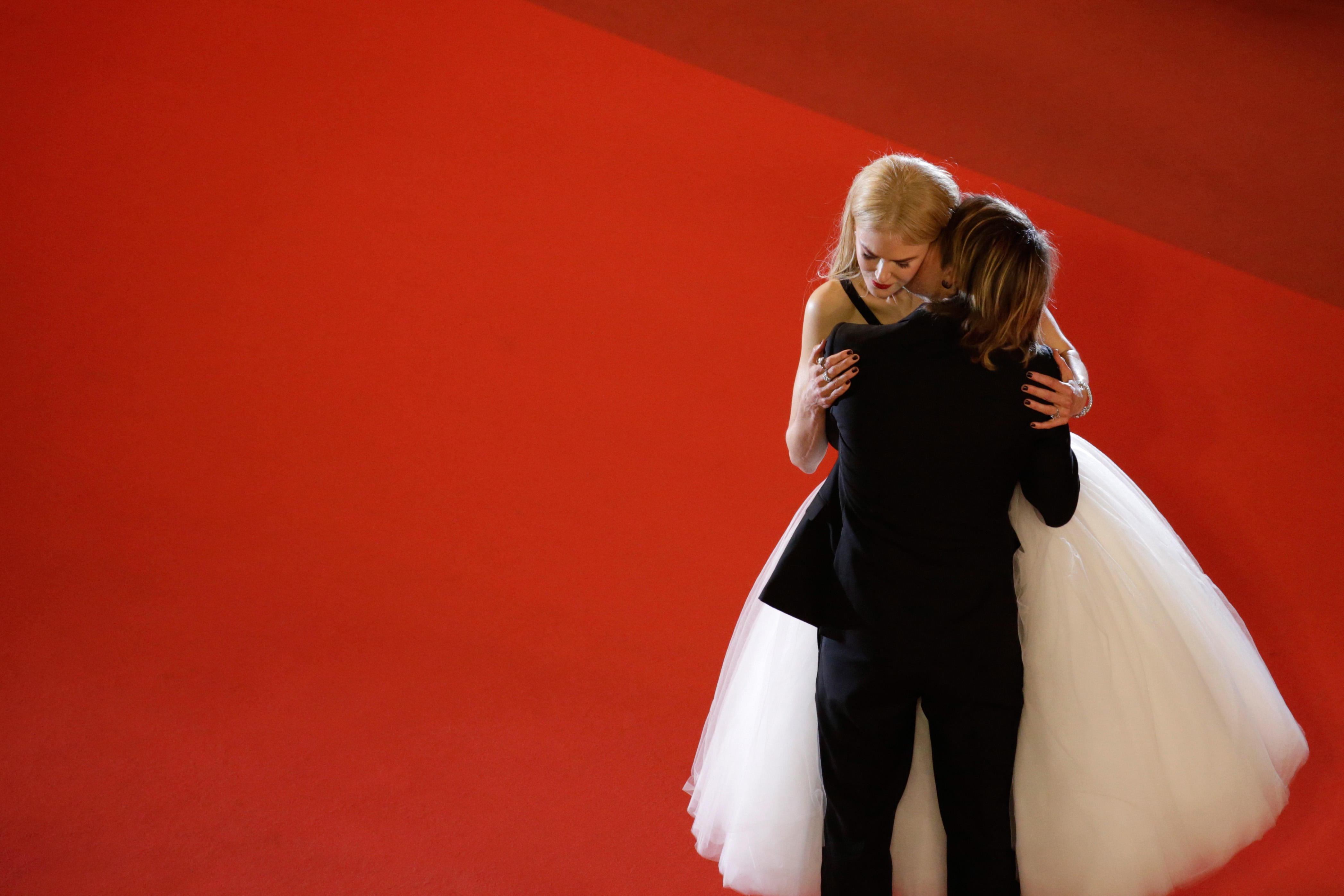 Nicole Kidman et Keith Urban lors de la projection du film « The Killing of a Sacred Deer » pendant le 70e Festival annuel de Cannes, le 22 mai 2017, en France. | Source : Getty Images