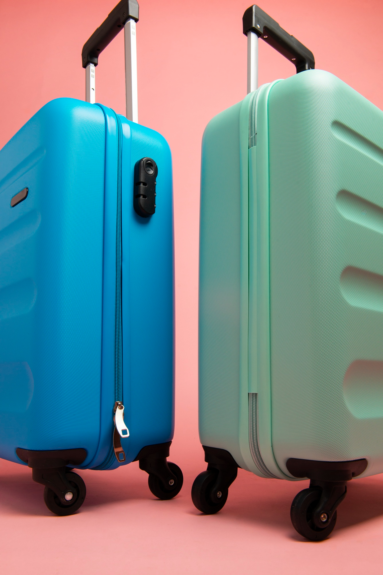 Deux valises | Source : Freepik