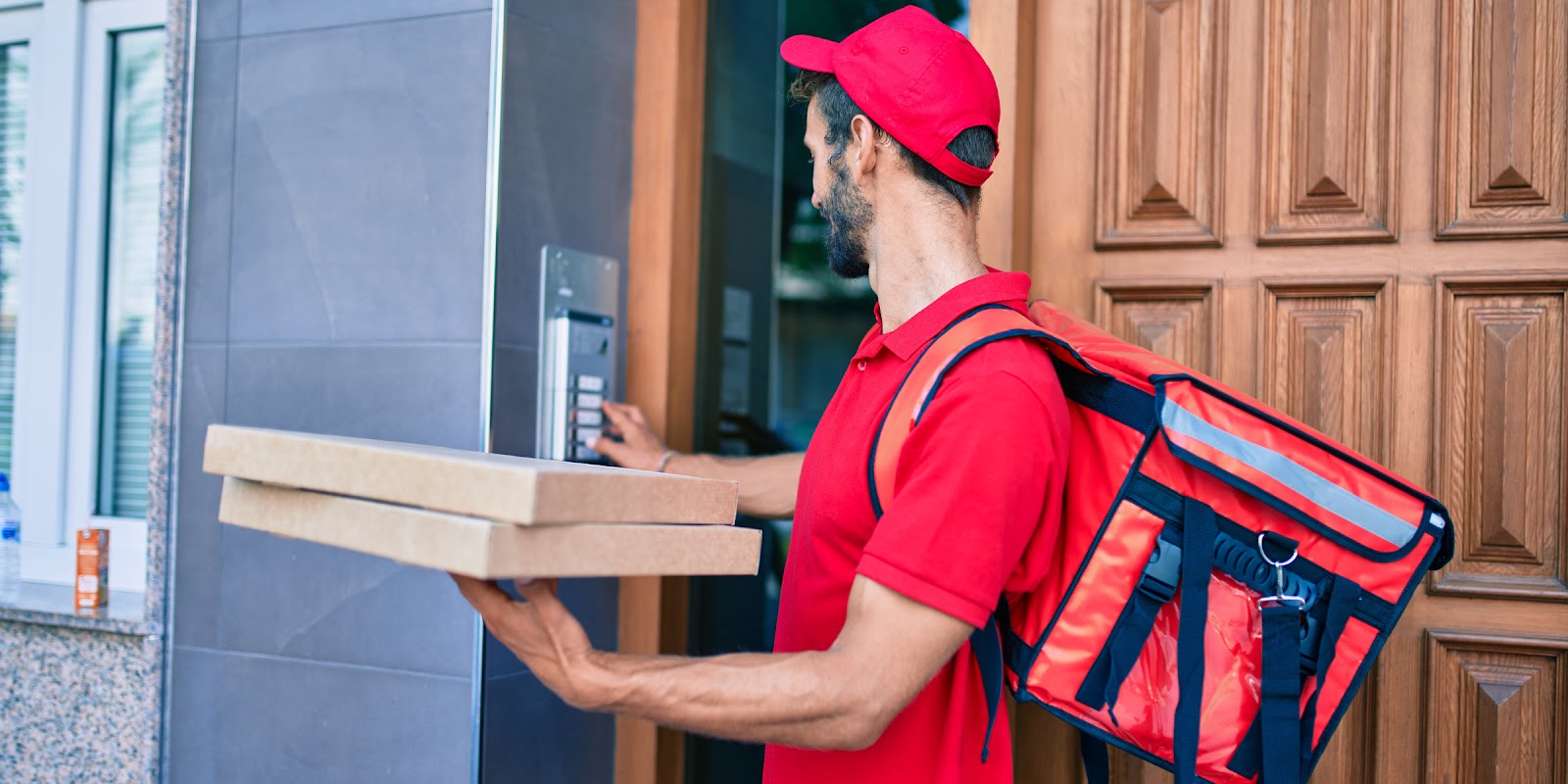 Livraison de pizzas | Source : Shutterstock
