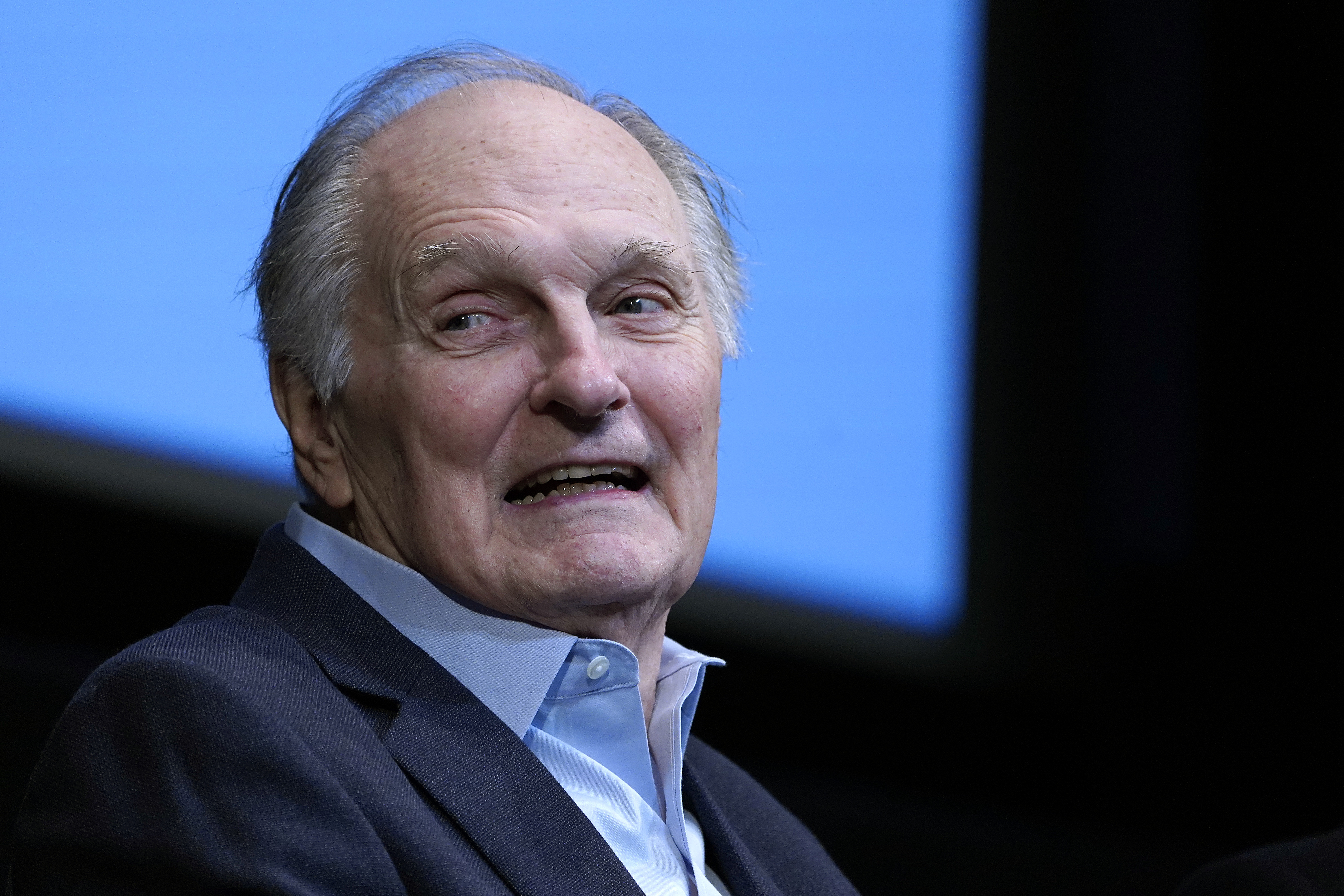 L’acteur prend la parole lors de la discussion autour du film Une histoire de mariage au DGA Theater, le 4 octobre 2019 | Source : Getty Images