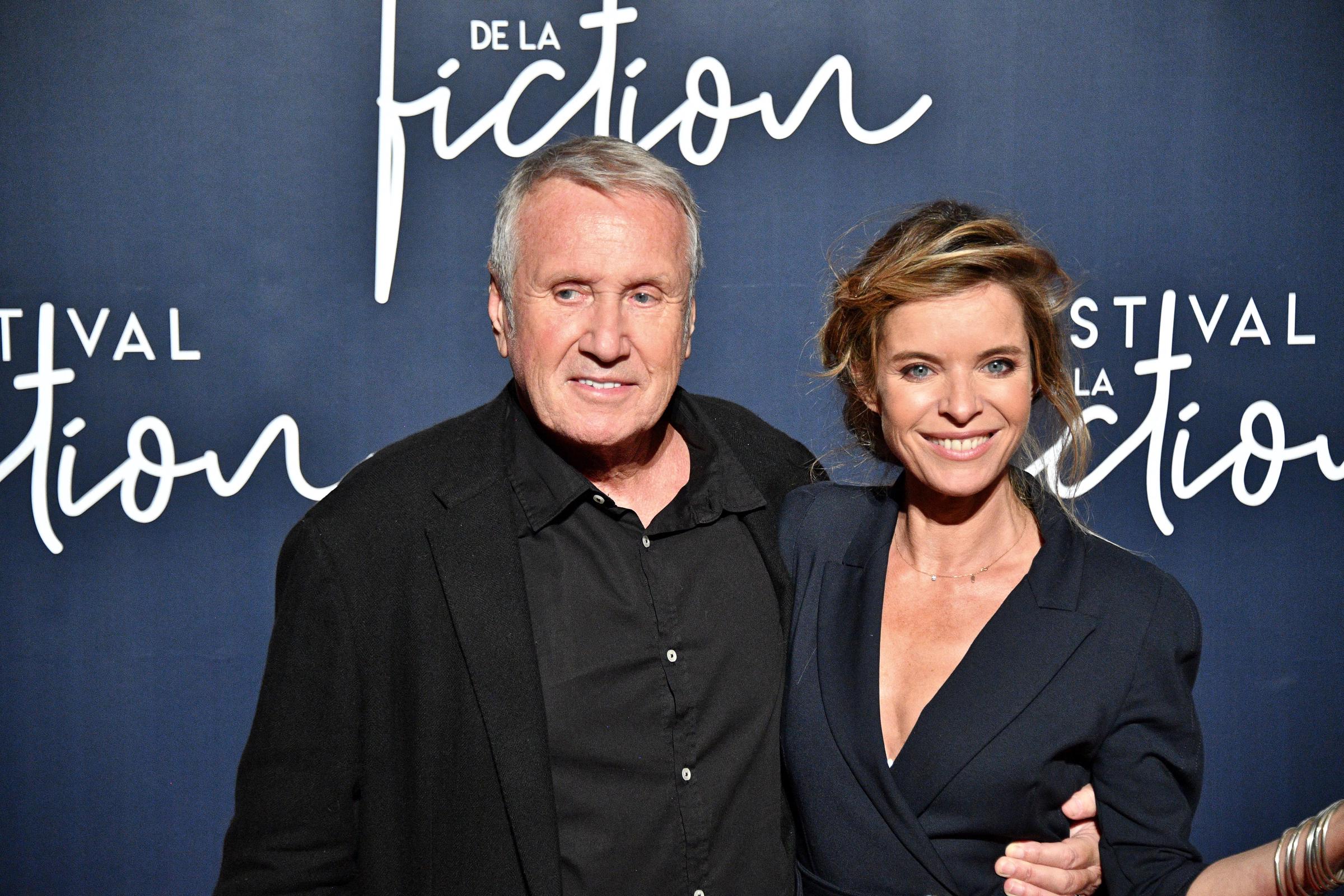 Yves Rénier (G) et sa fille Samantha Rénier posent lors de la 20e édition du Festival de la fiction TV à La Rochelle, dans l'ouest de la France I Source : Getty Images