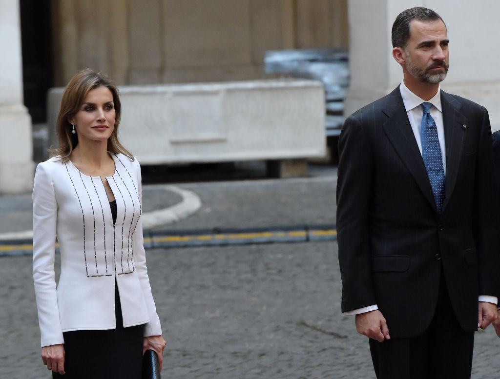 Le roi Felipe VI et la reine Letizia d'Espagne le 19 novembre 2014 lors de leur visite officielle à Rome, Italie. | Source : Getty Images