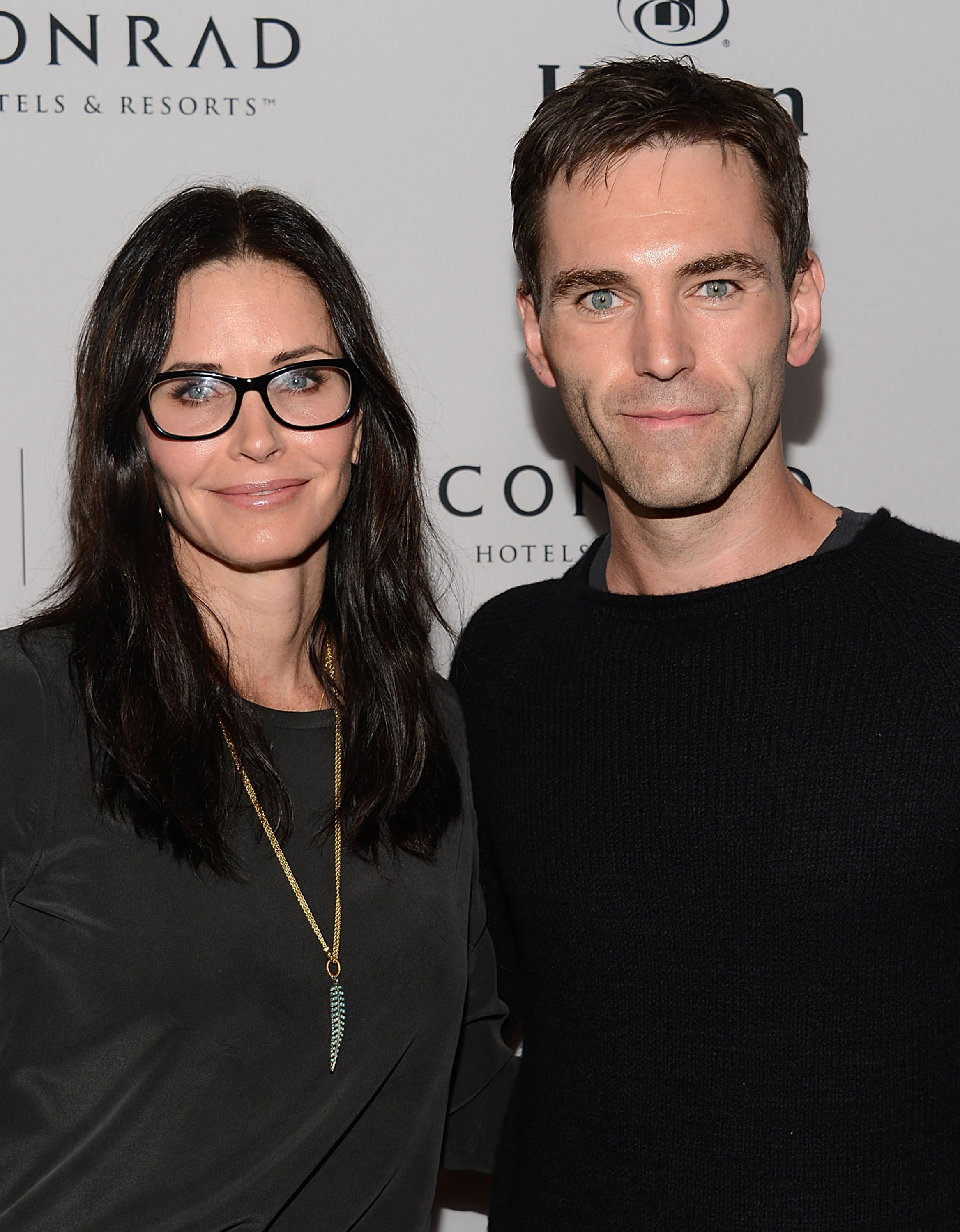 Courteney Cox et Johnny McDaid lors de la cérémonie du Tribeca Film Festival 2014, le 17 mars à Beverly Hills, en Californie. | Source : Getty Images