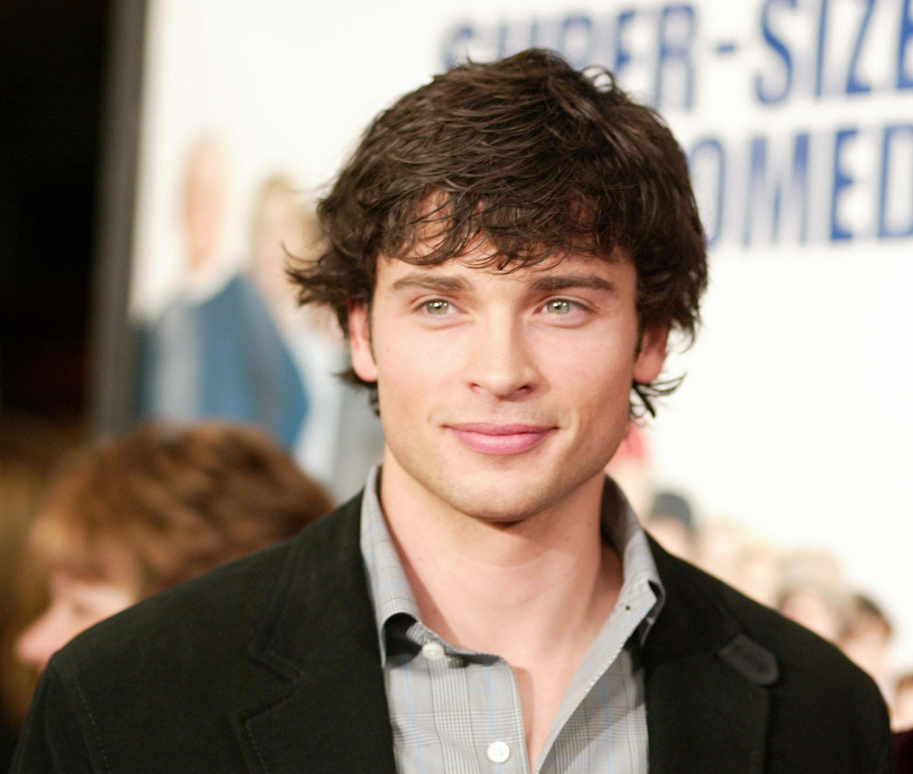 Tom Welling lors de la première mondiale du film « Treize à la douzaine » à Hollywood, Californie, le 14 décembre 2003 | Source : Getty Images