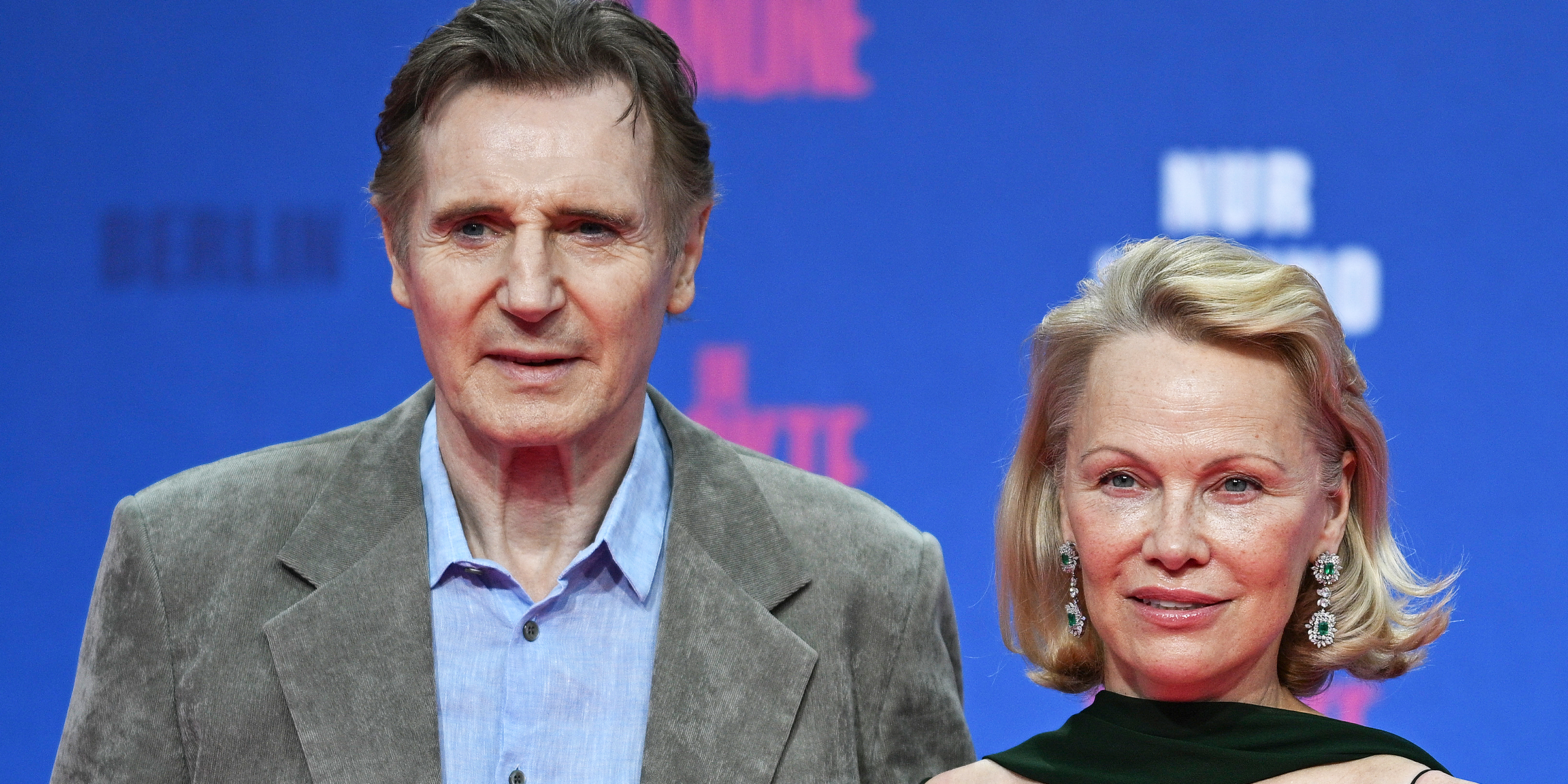 Liam Neeson et Pamela Anderson | Source : Getty Images
