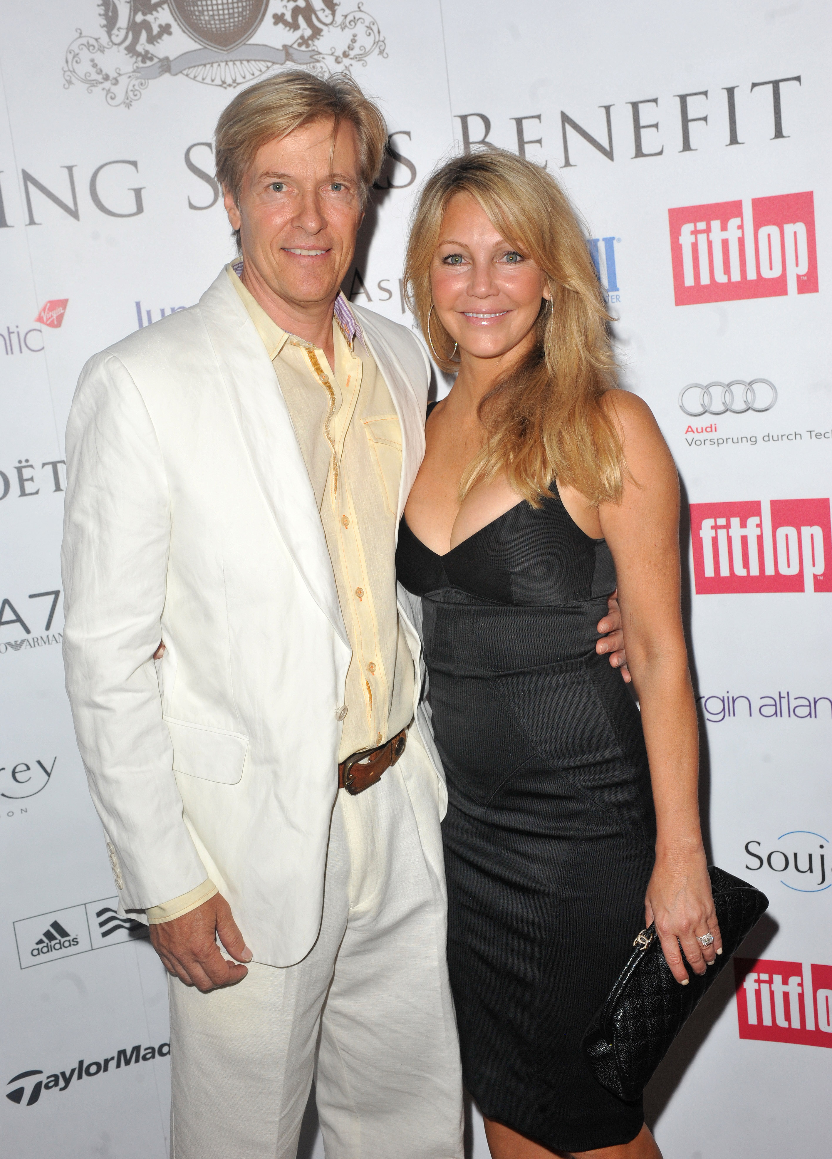 L'acteur et Heather Locklear assistent au dîner de jumelage FitFlop Shooting Stars Benefit le 3 août 2011, à Londres, en Angleterre. | Source : Getty Images