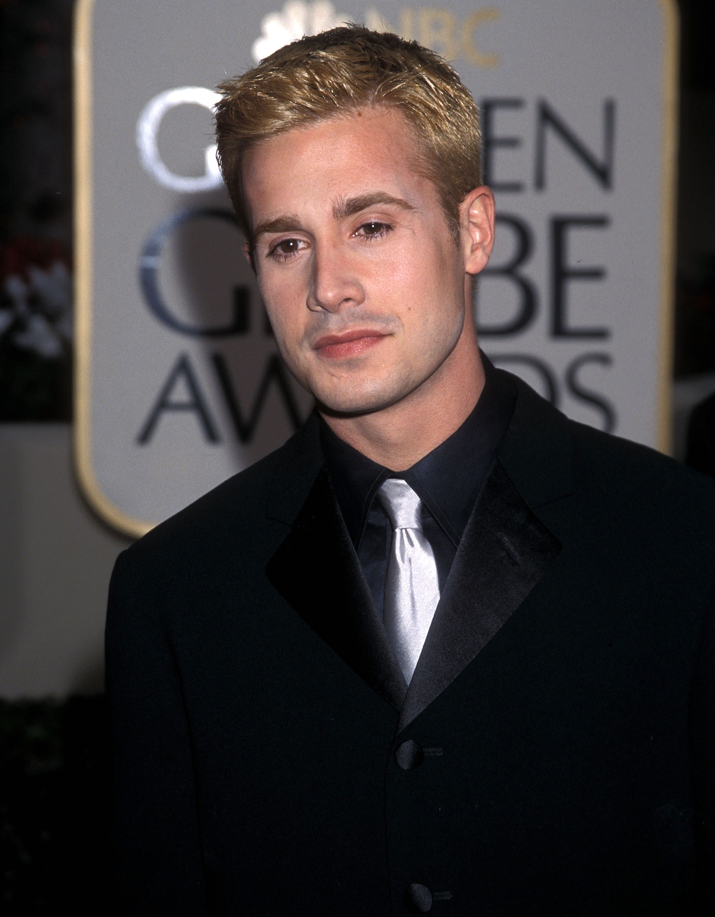 L'idole des années 90 assiste à la 58e cérémonie des Golden Globes, le 21 janvier 2001, à l'hôtel Beverly Hilton de Beverly Hills, en Californie. | Source : Getty Images