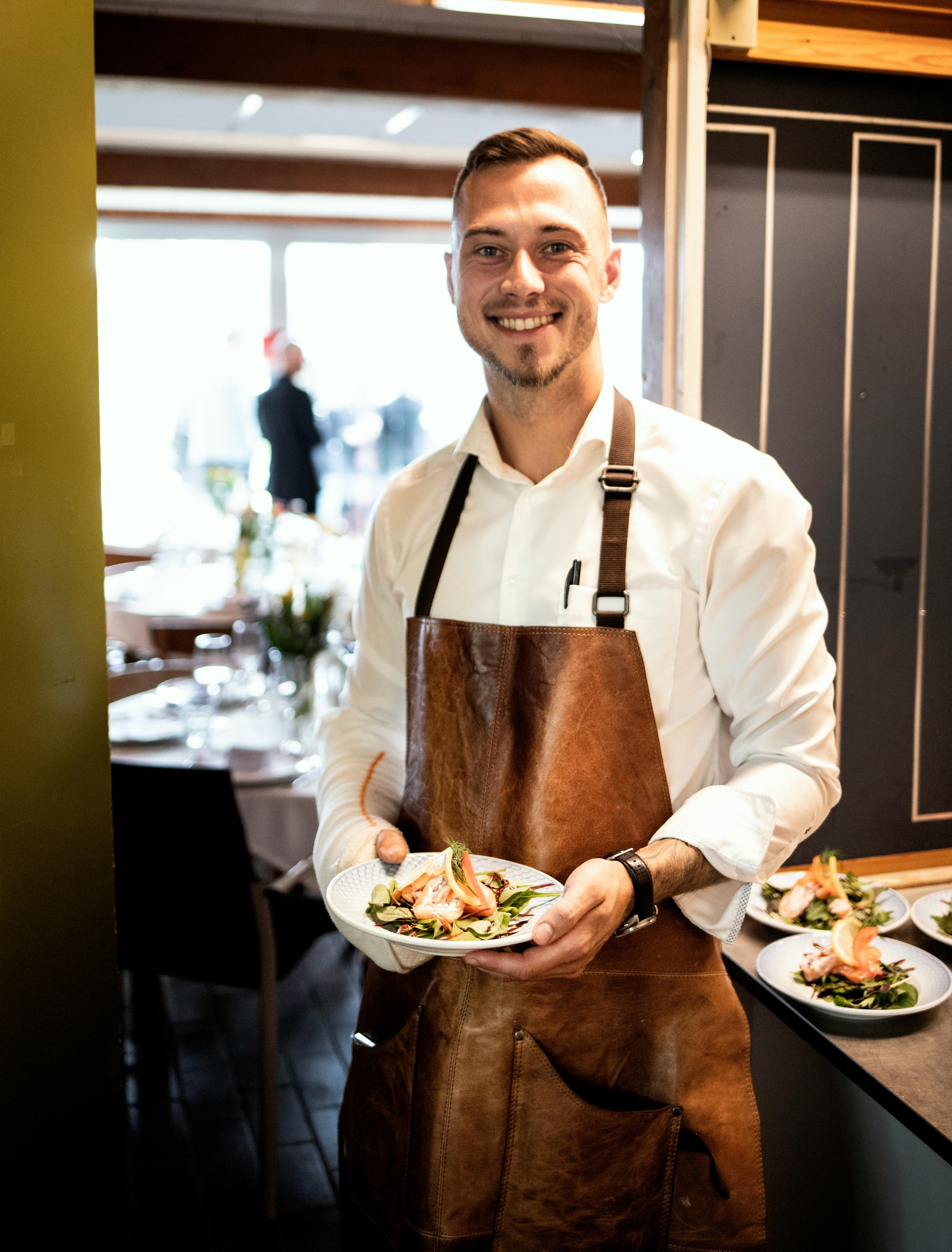 Un serveur dans un restaurant | Source : Pexels