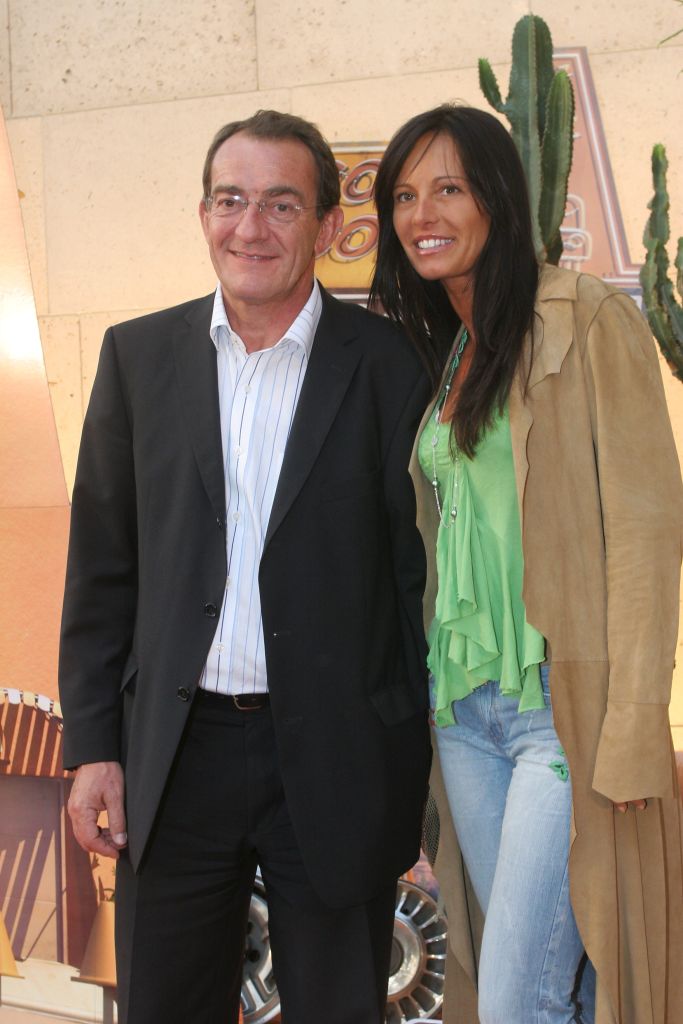 Jean-Pierre Pernaut et Nathalie Marquay lors de la première du film « Cars » de John Lasseter à Paris, France, le 11 mai 2006 I Source : Getty Images