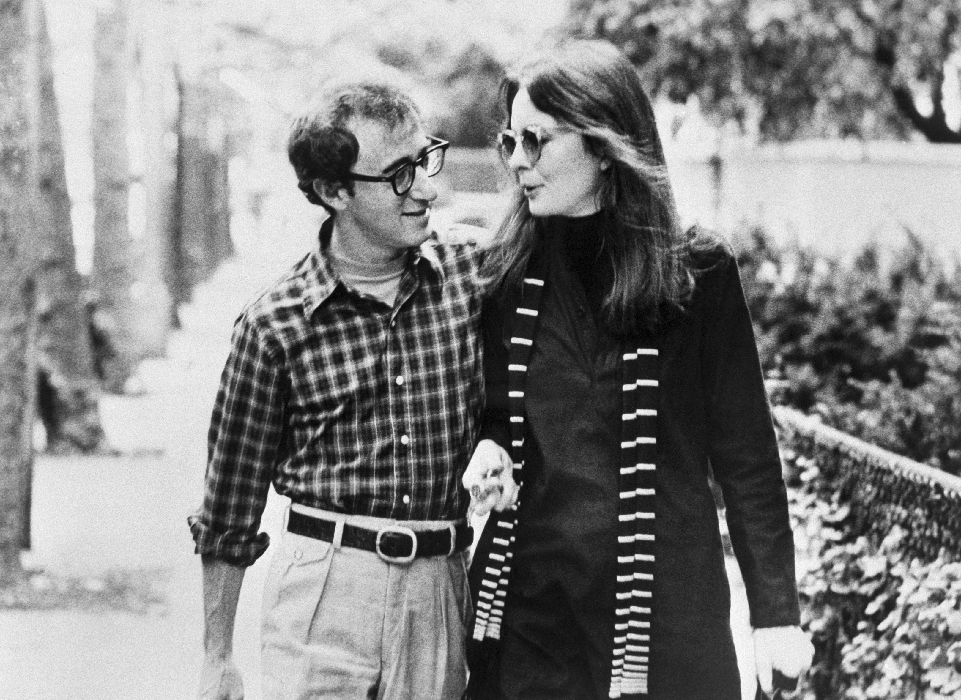 Woody Allen et Diane Keaton dans « Annie Hall » en 1977 | Source : Getty Images