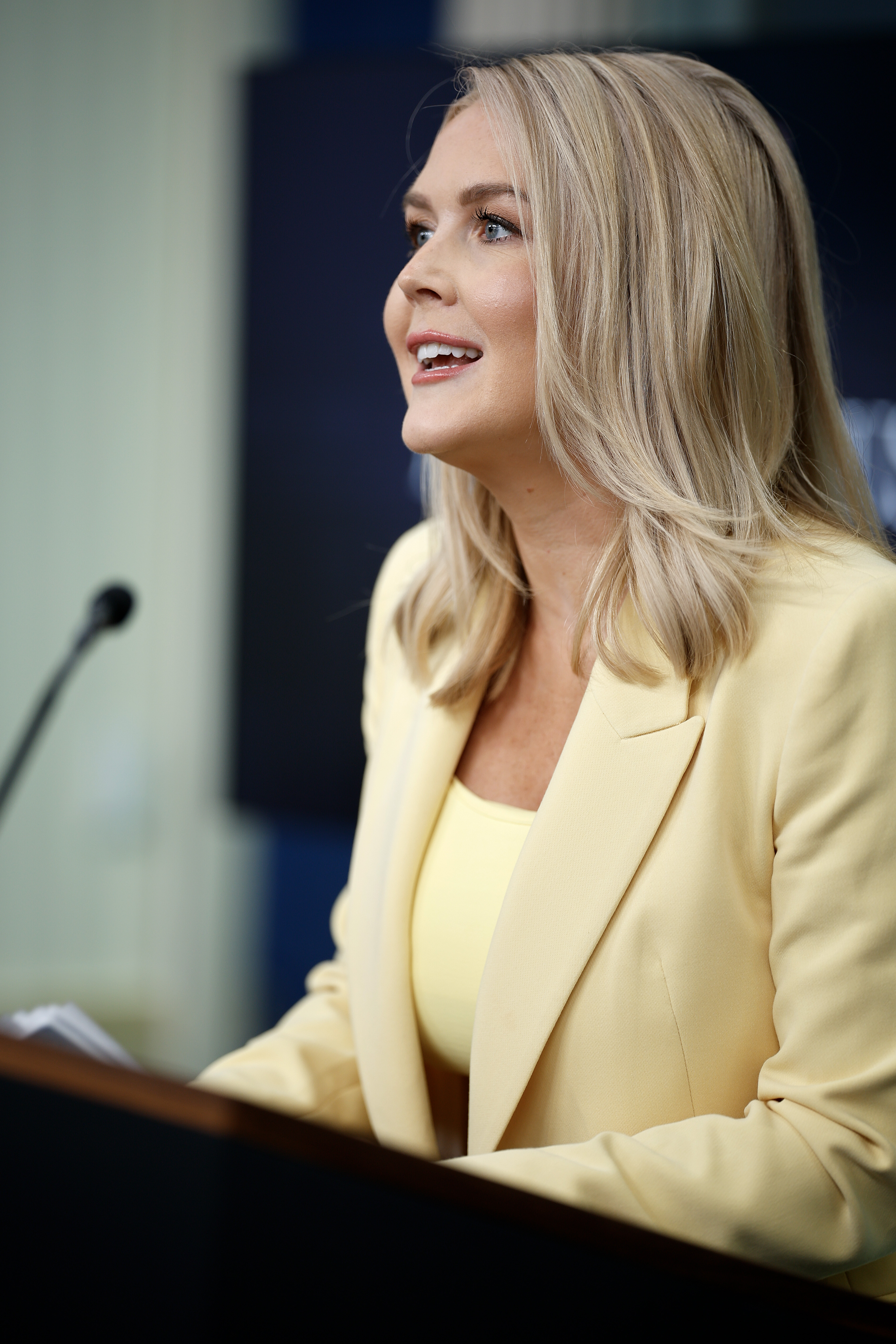 Karoline Leavitt parle aux journalistes lors d'une conférence de presse à la Maison Blanche le 19 mai 2025, à Washington, D.C. | Source : Getty Images
