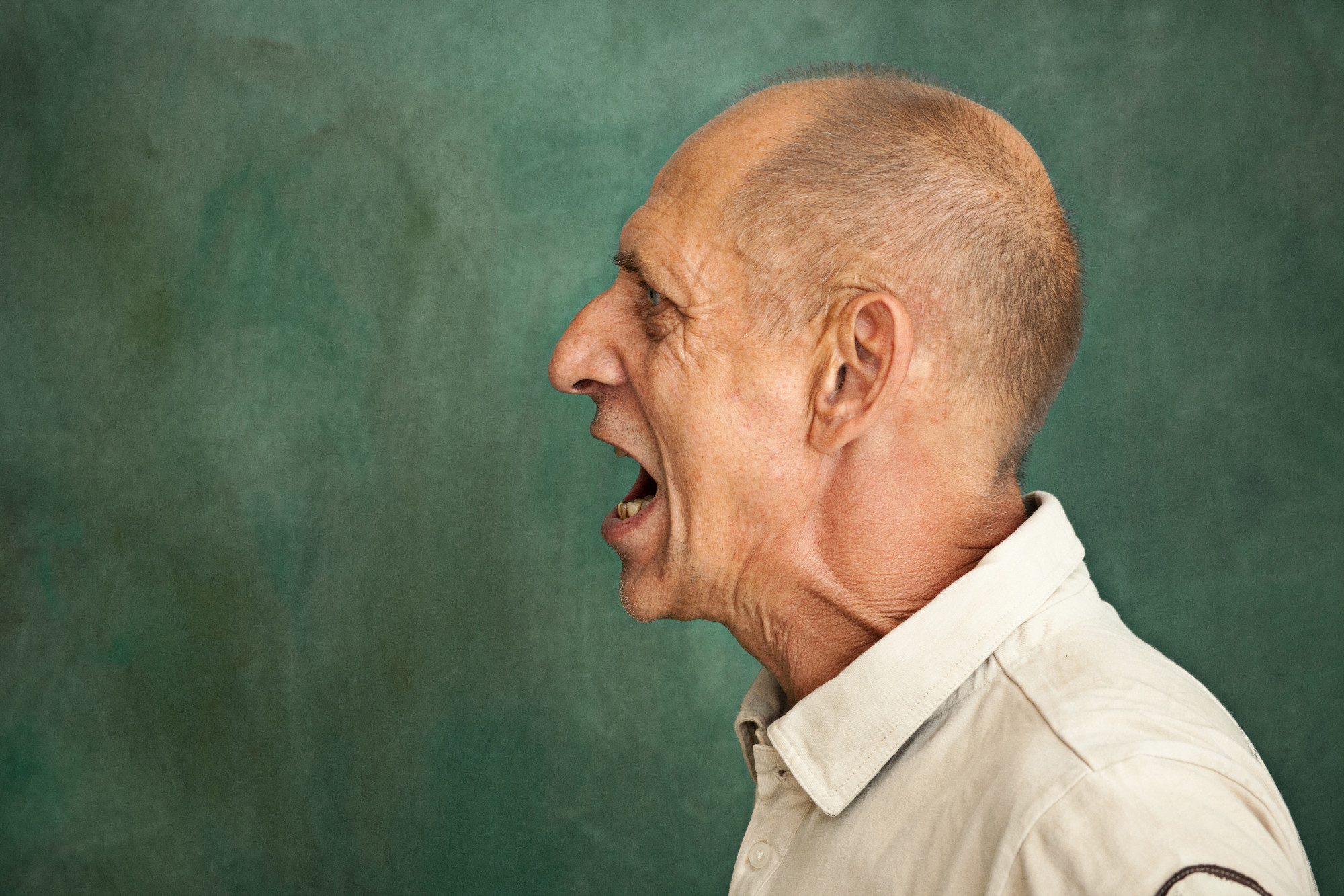 Un homme frustré | Source : Freepik