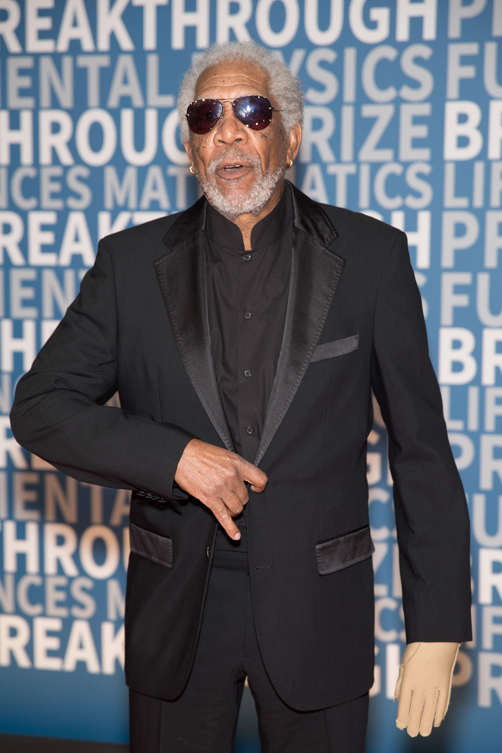 Morgan Freeman arrive au Breakthrough Prize au centre de recherche Ames de la NASA, le 3 décembre 2017 en Californie. | Source : Getty Images