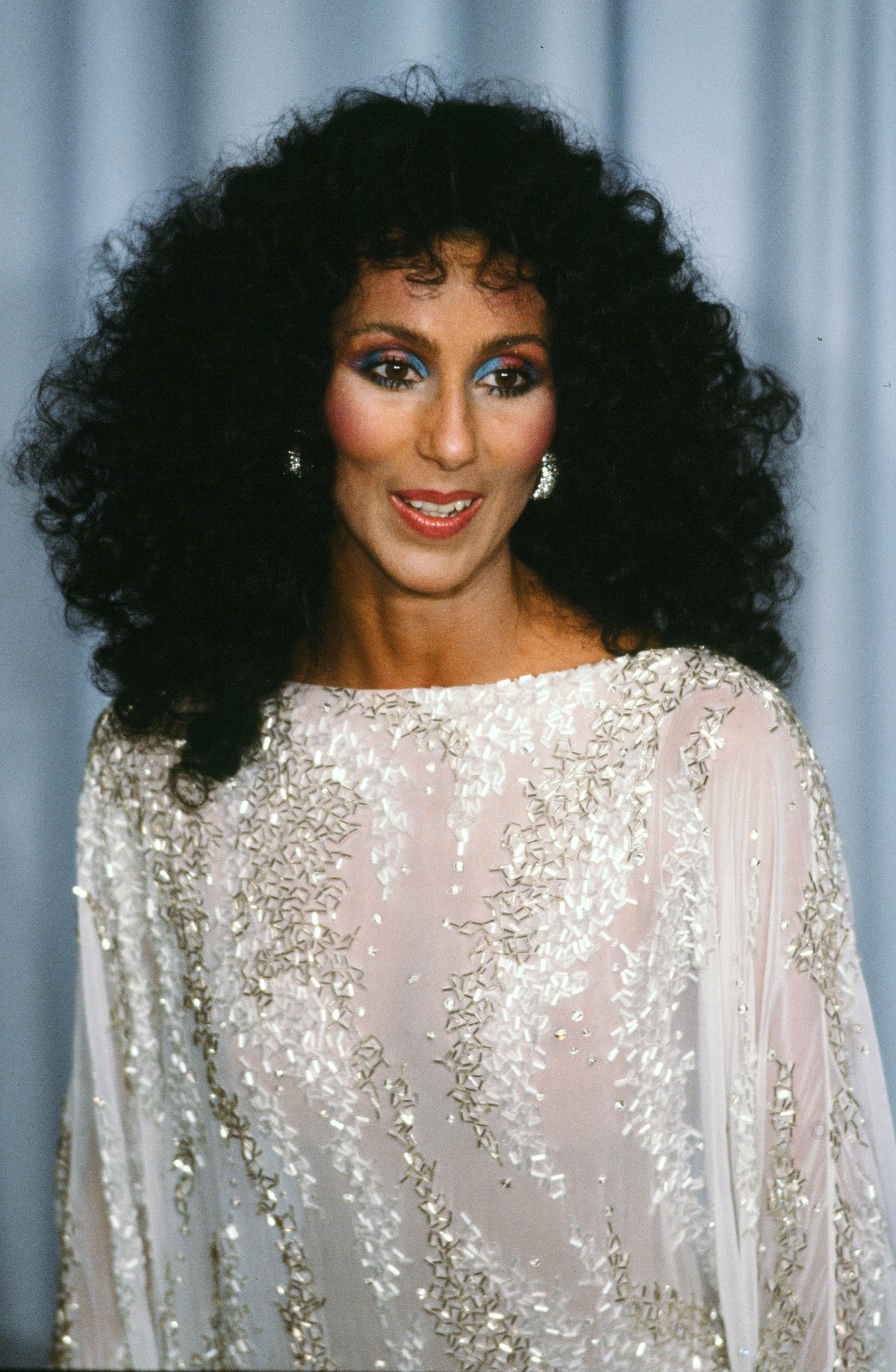 Cher lors de la 55e cérémonie des Oscars à Los Angeles, Californie, le 11 avril 1983. | Source : Getty Images